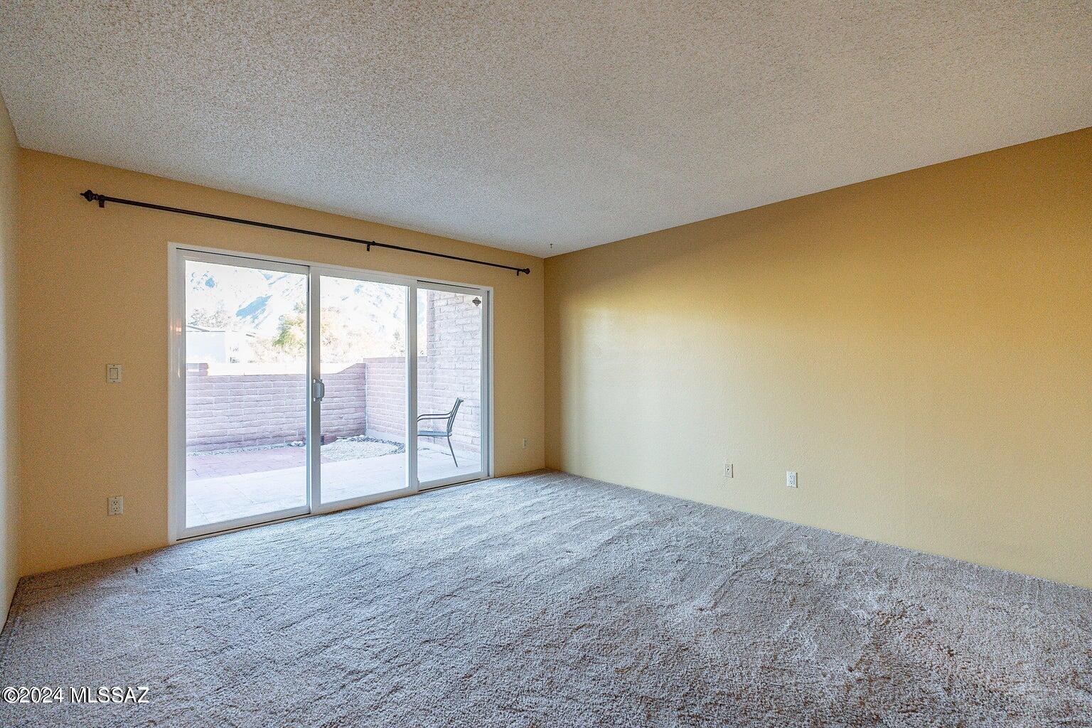 4919 E Placita Arenosa