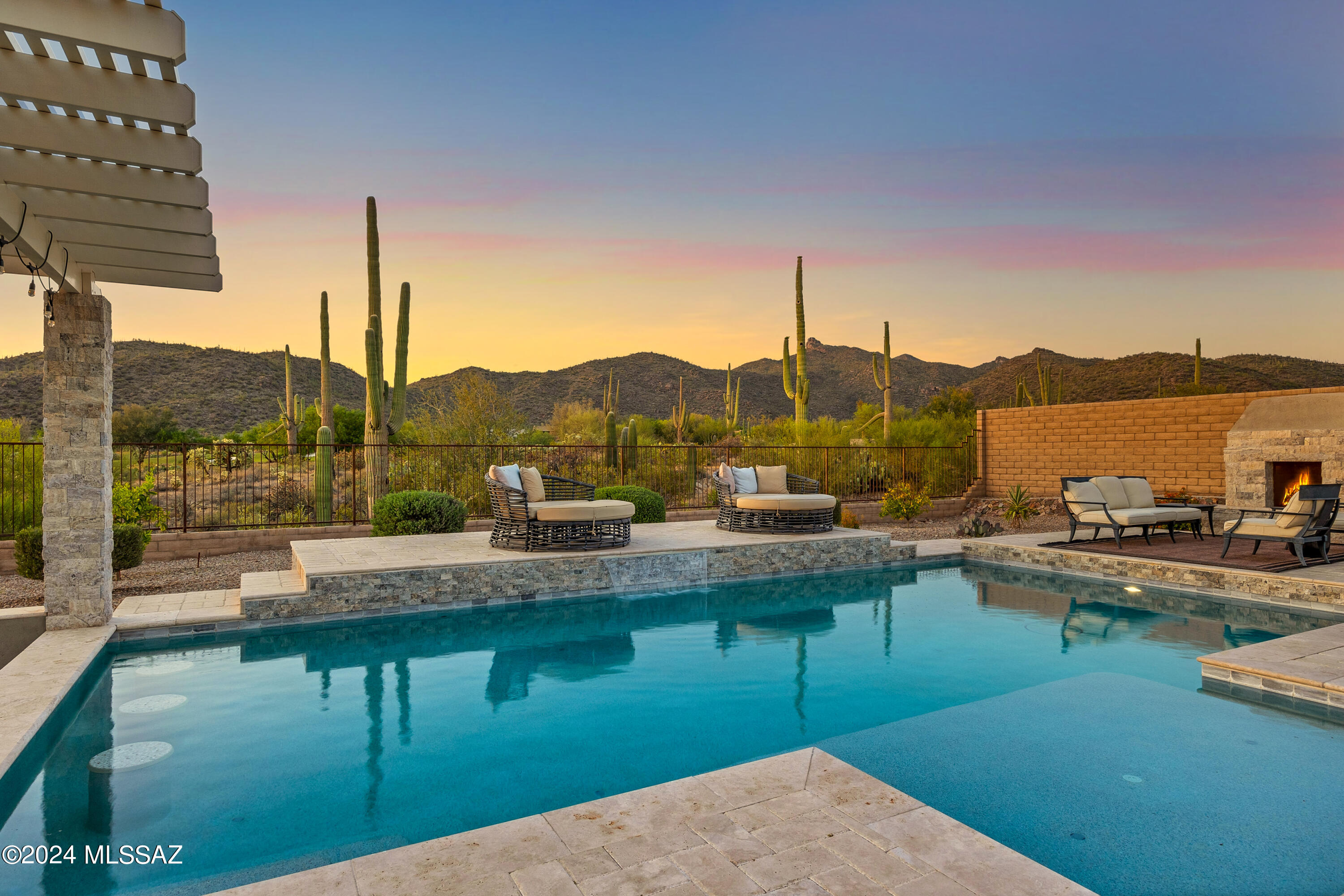 6890 W Turquoise Hills Place