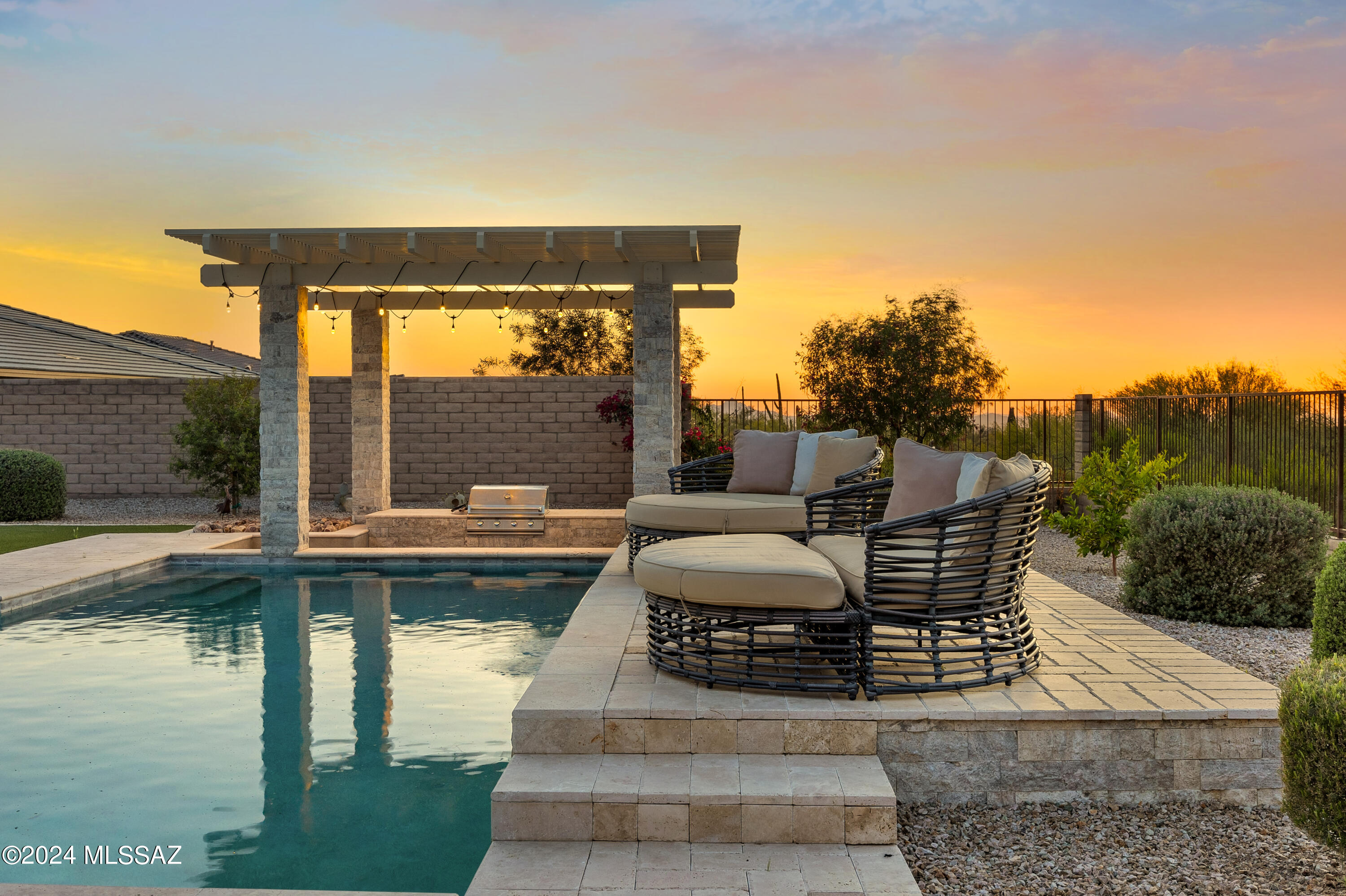 6890 W Turquoise Hills Place