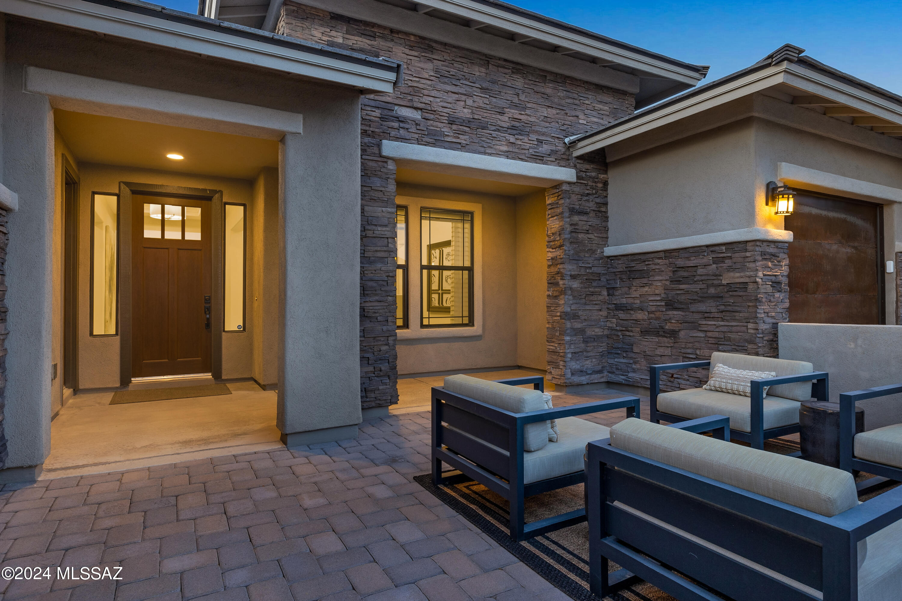 6890 W Turquoise Hills Place