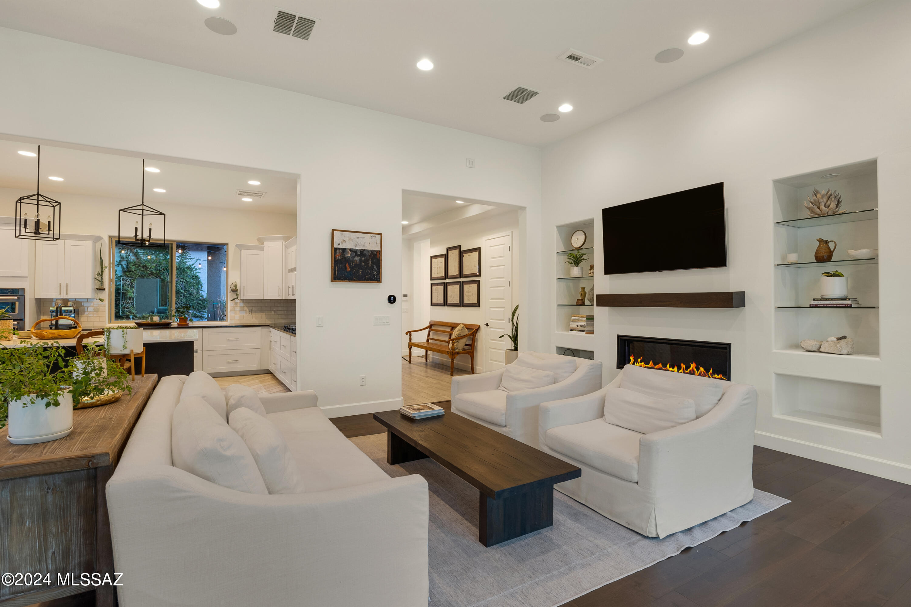 13507 N Mariposa Lily Drive