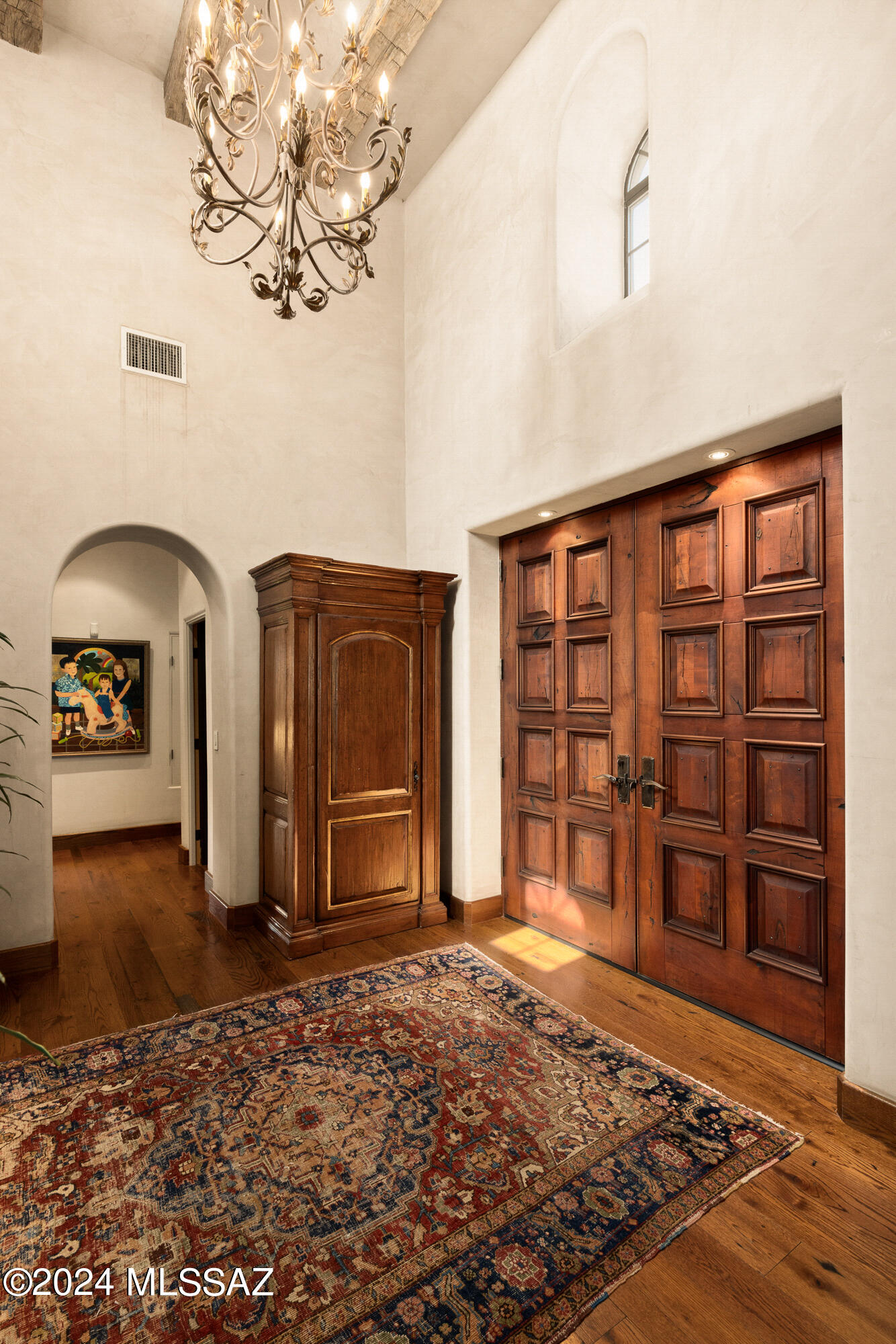 4919 N La Lomita