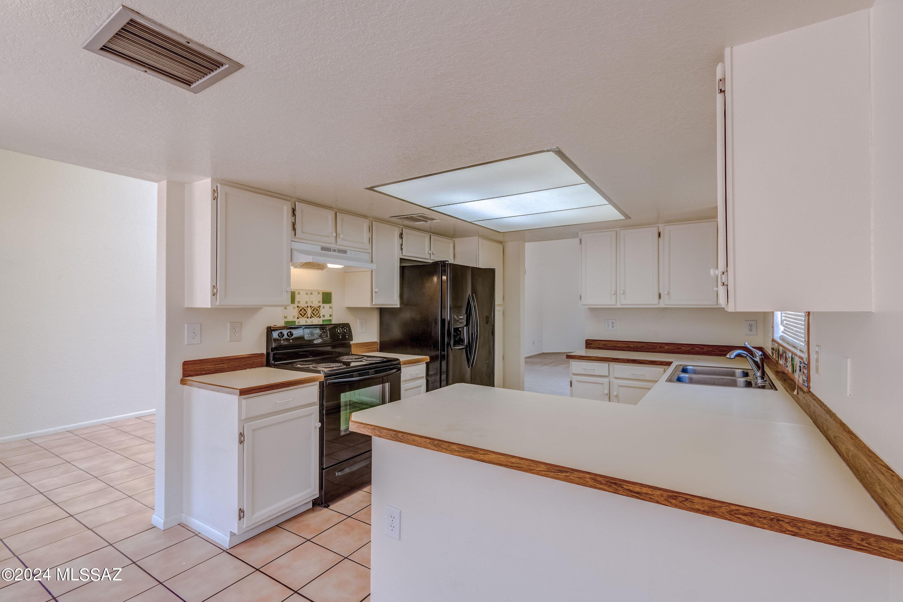 10126 E Emily Drive