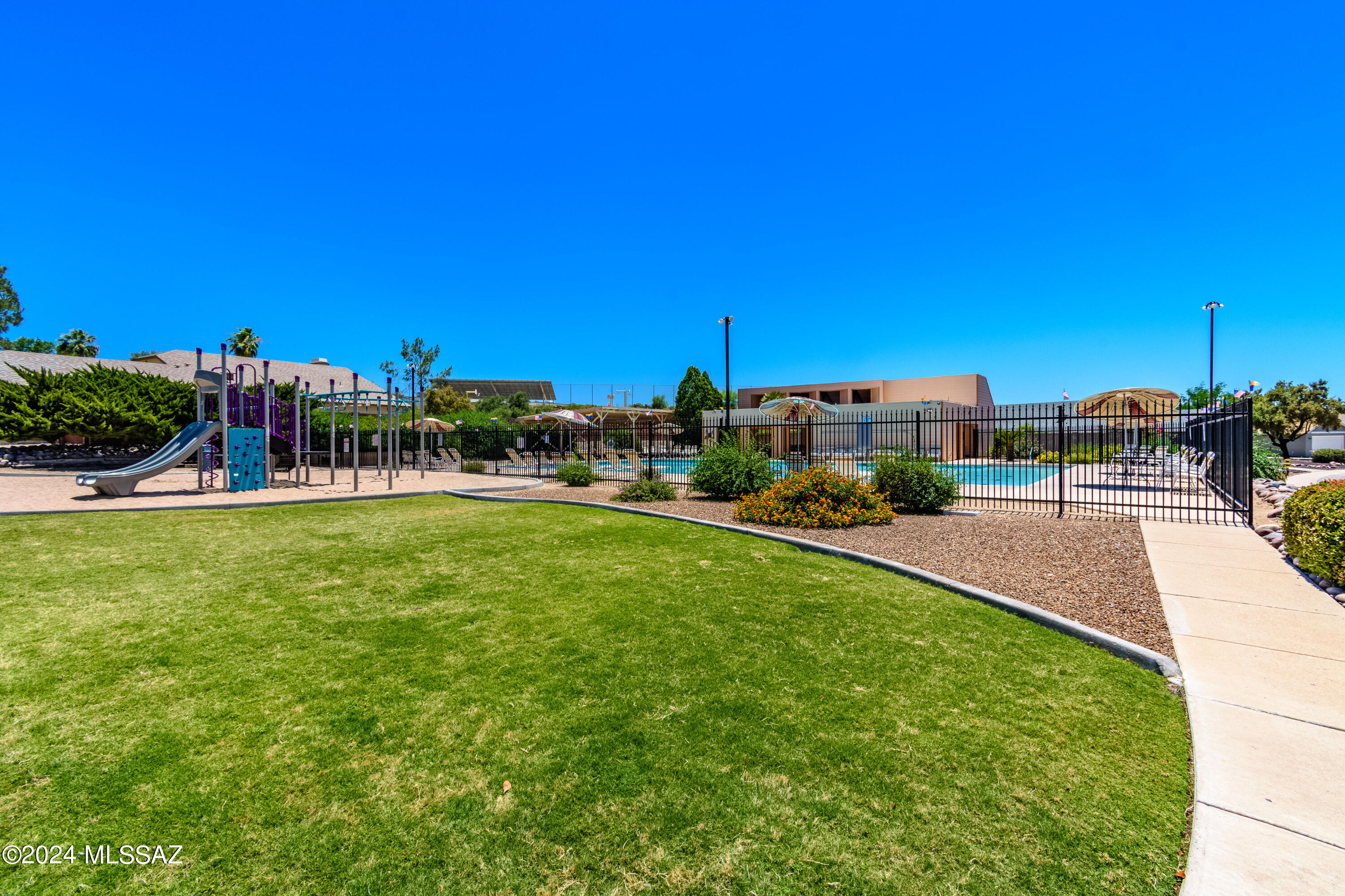 10126 E Emily Drive