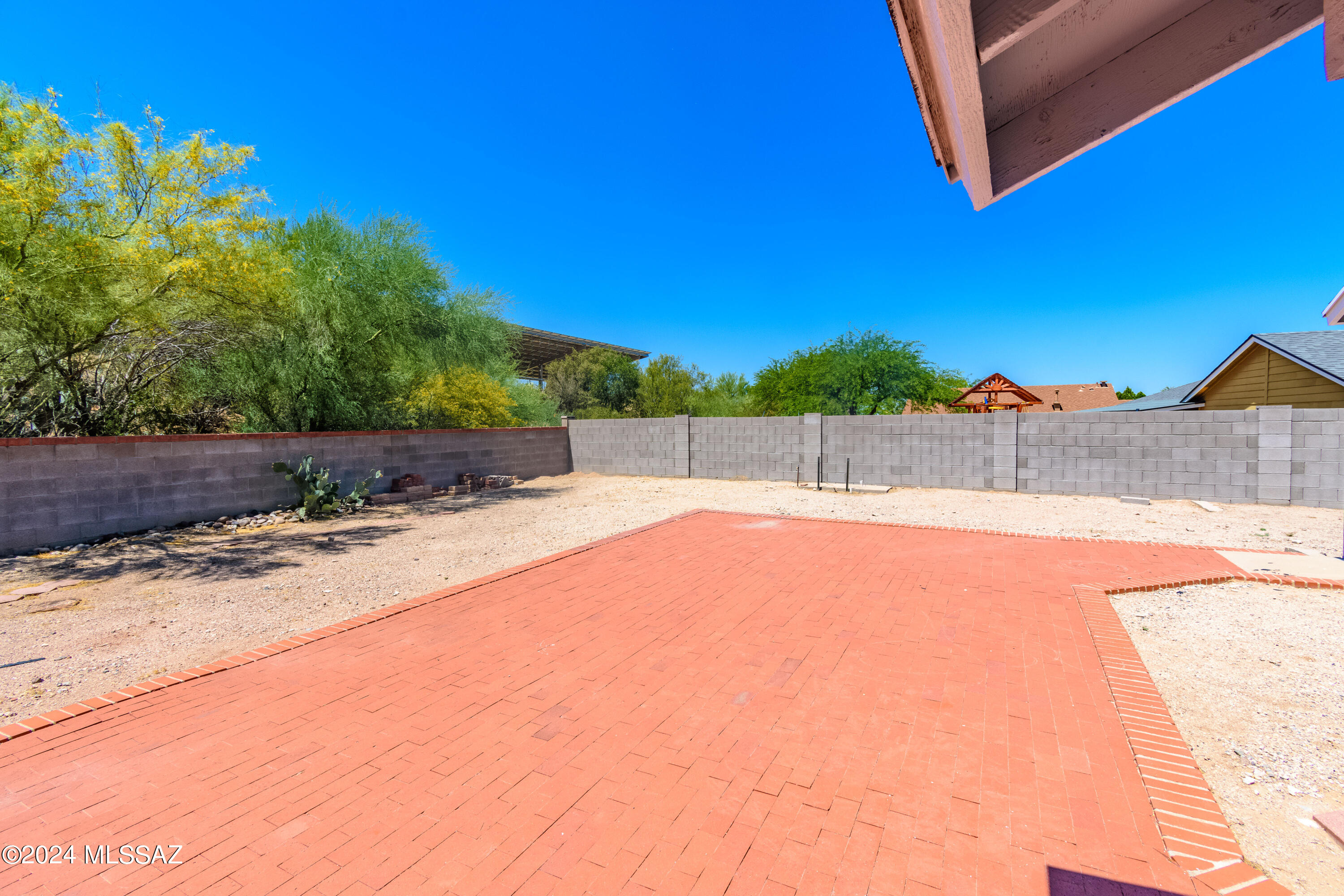 10126 E Emily Drive