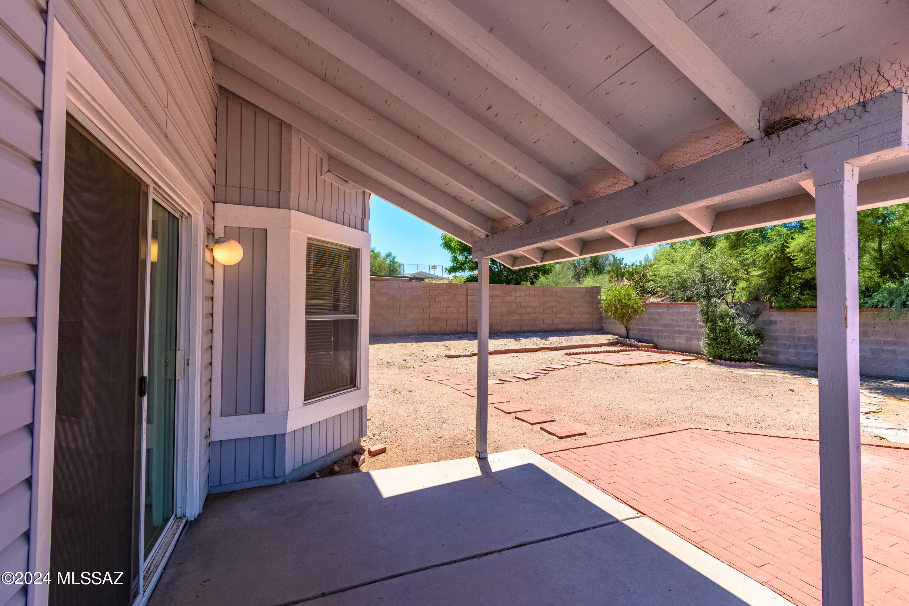 10126 E Emily Drive