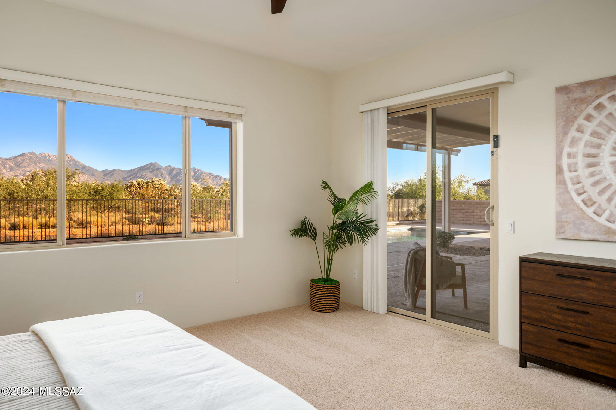 2661 E Old Stone House Trail