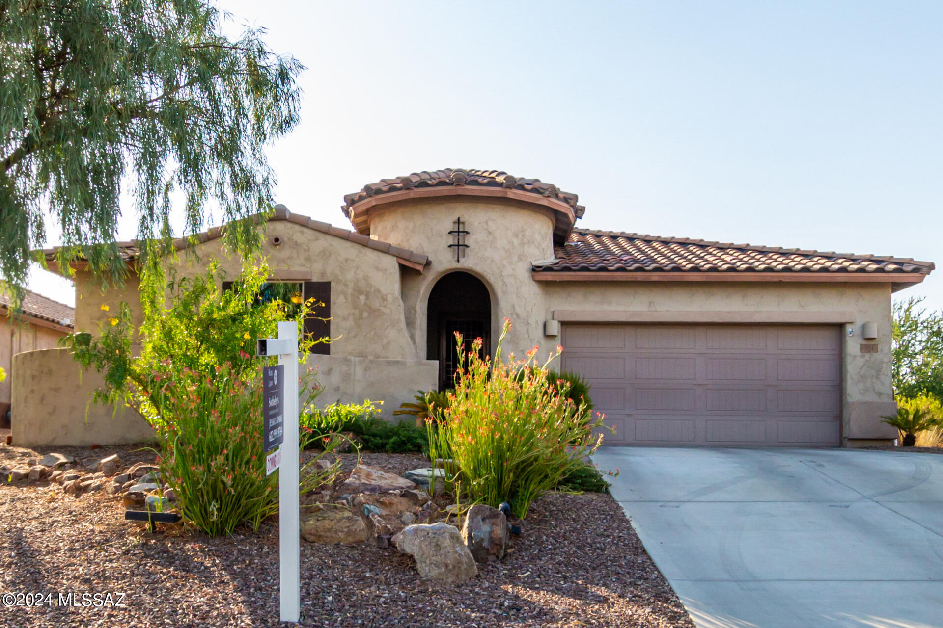 391 E Honey Bee Preserve Way