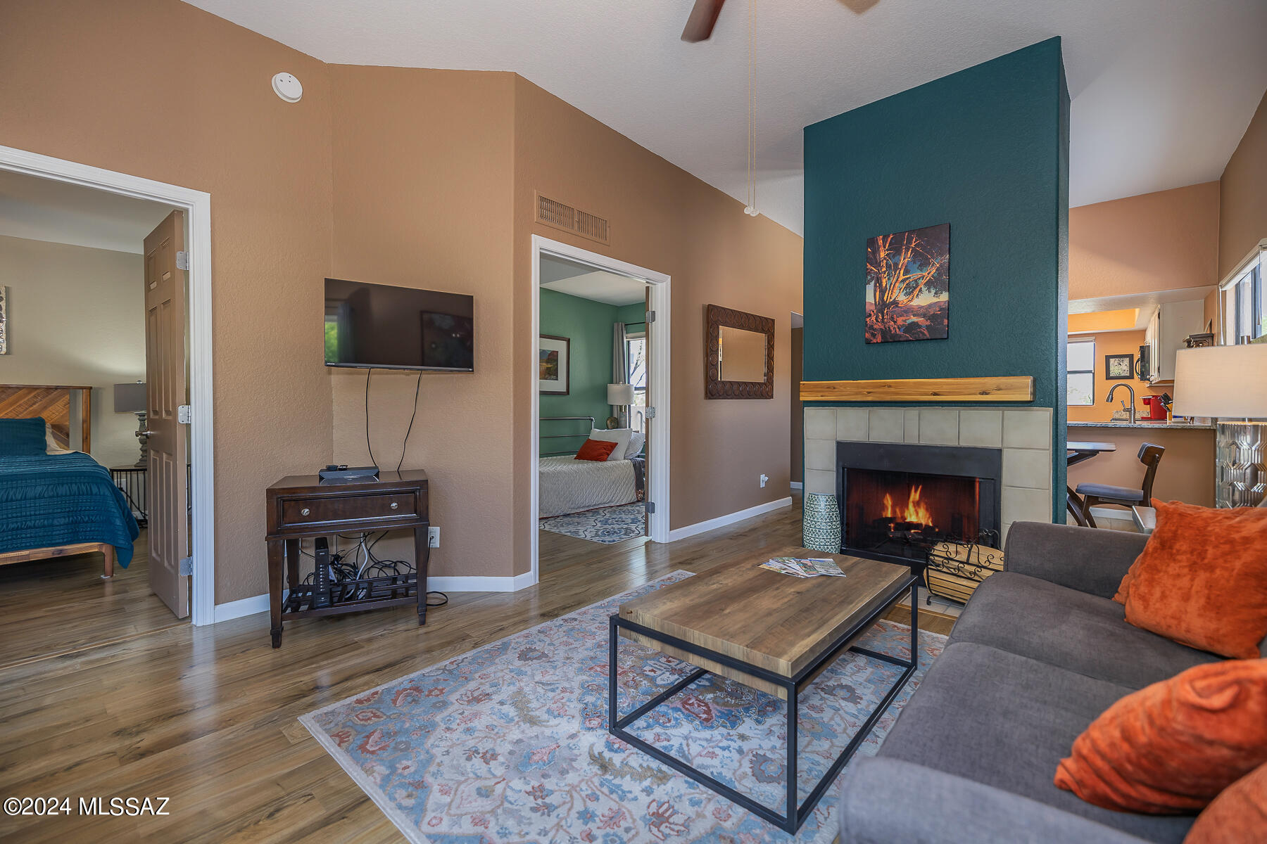5800 N Kolb Road 7239