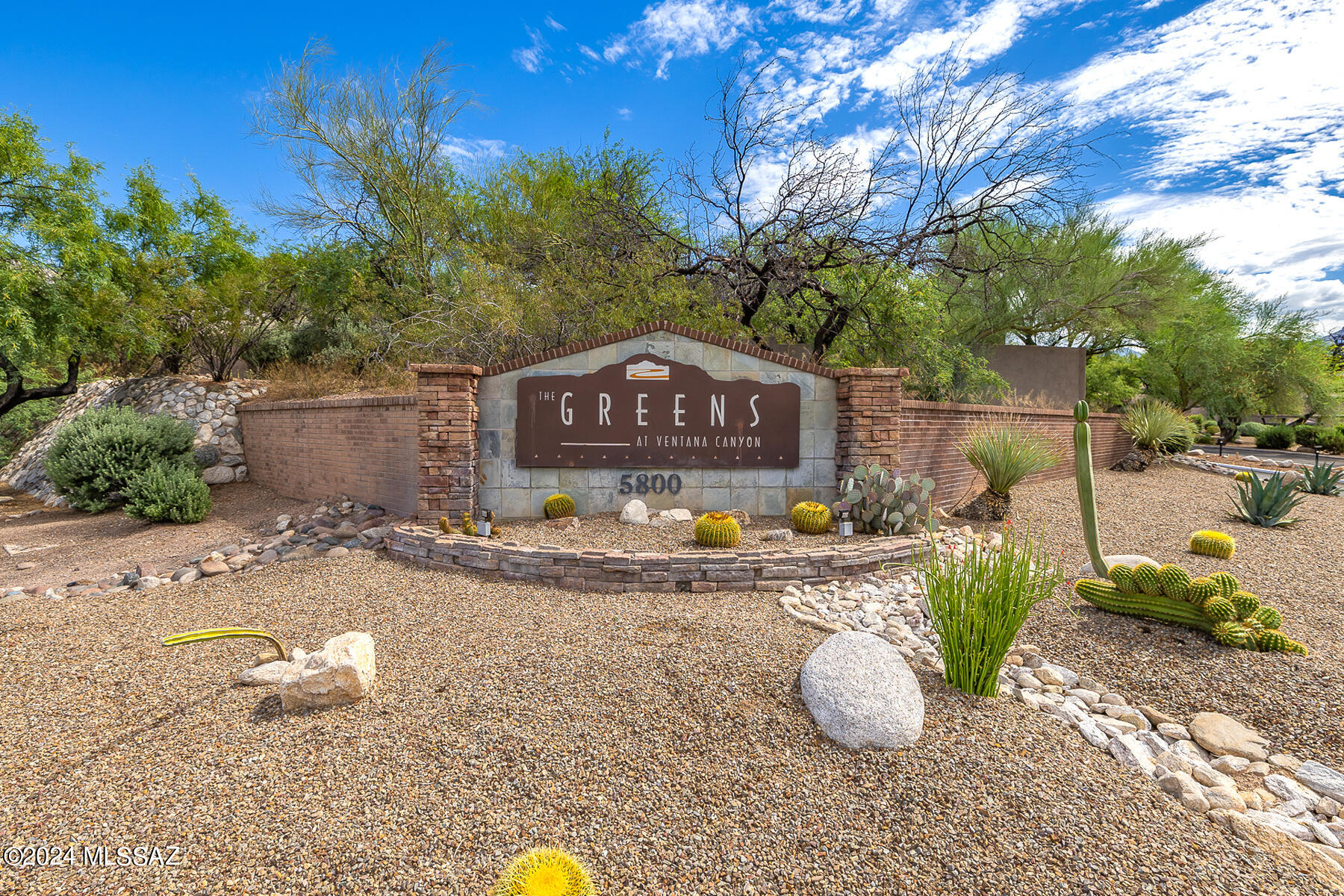 5800 N Kolb Road 7239