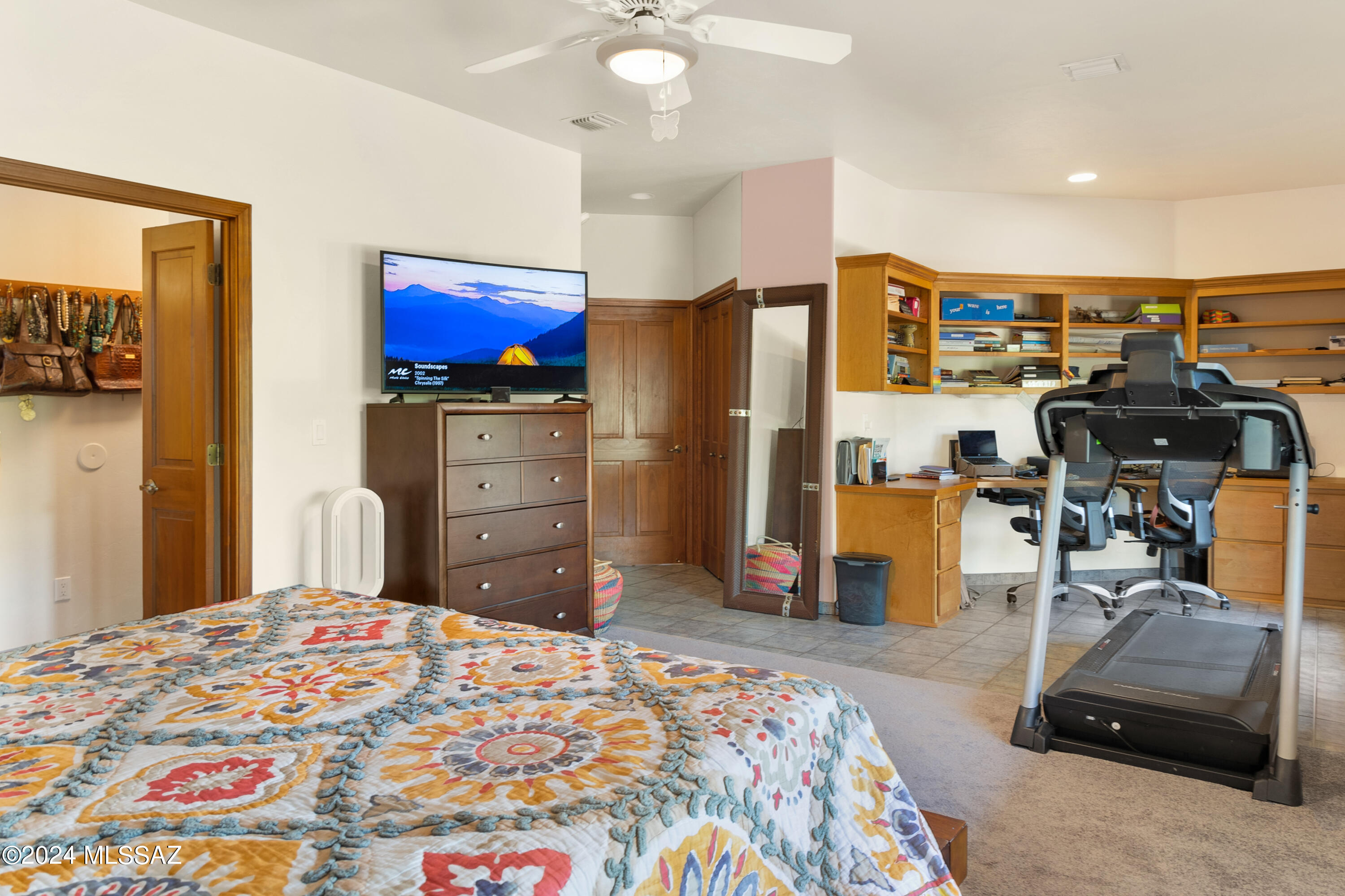 649 N Arizona Estates Loop