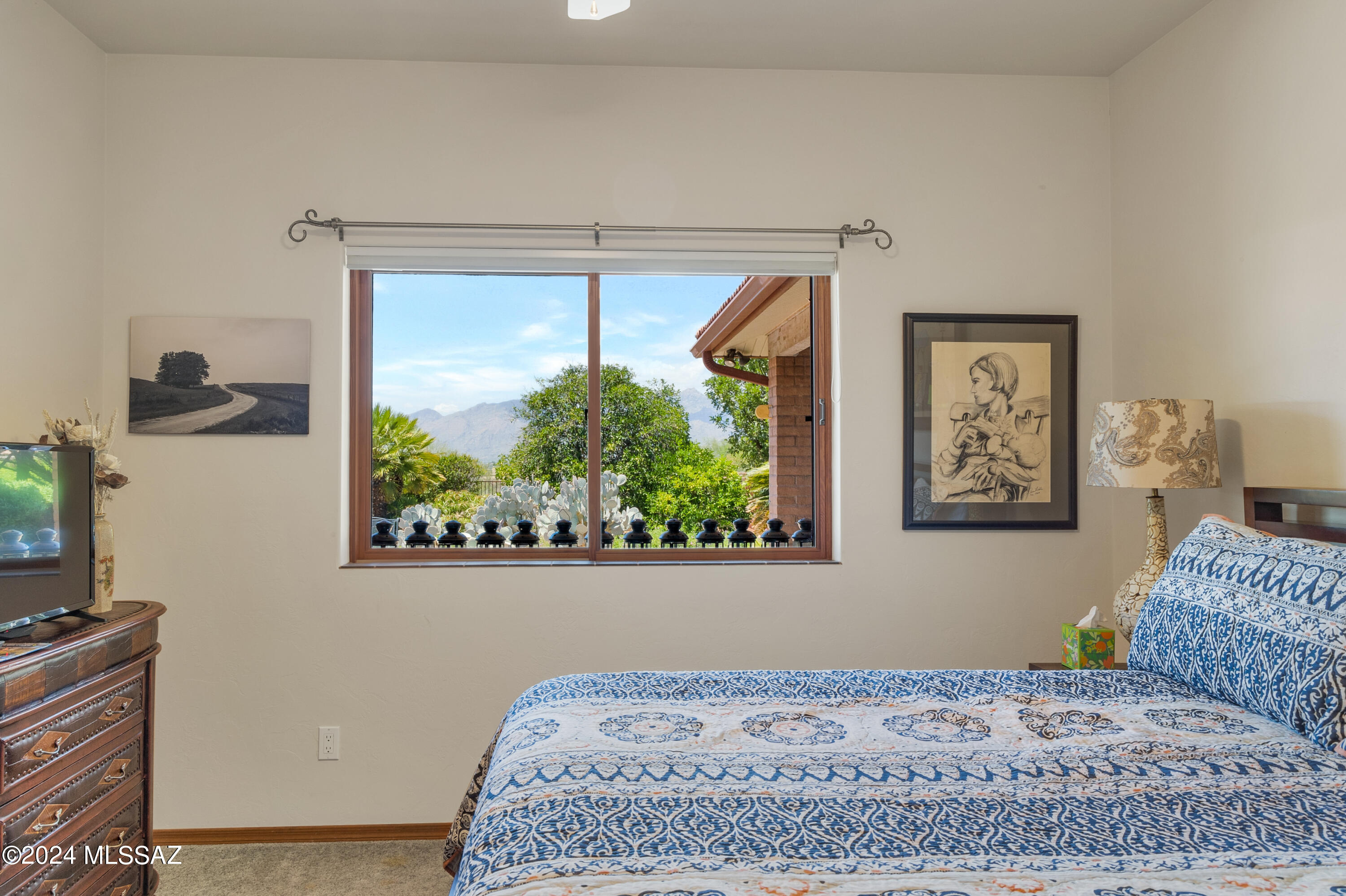 649 N Arizona Estates Loop