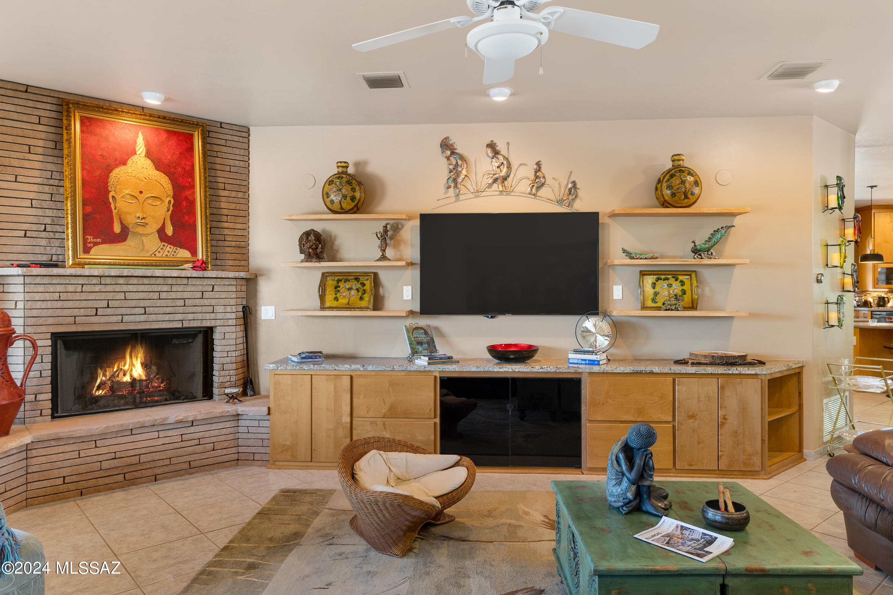 649 N Arizona Estates Loop