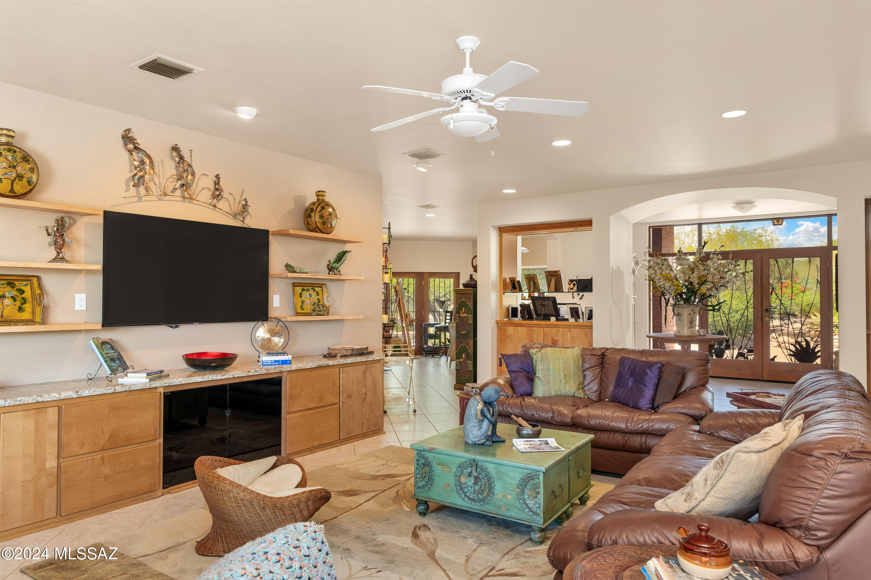 649 N Arizona Estates Loop