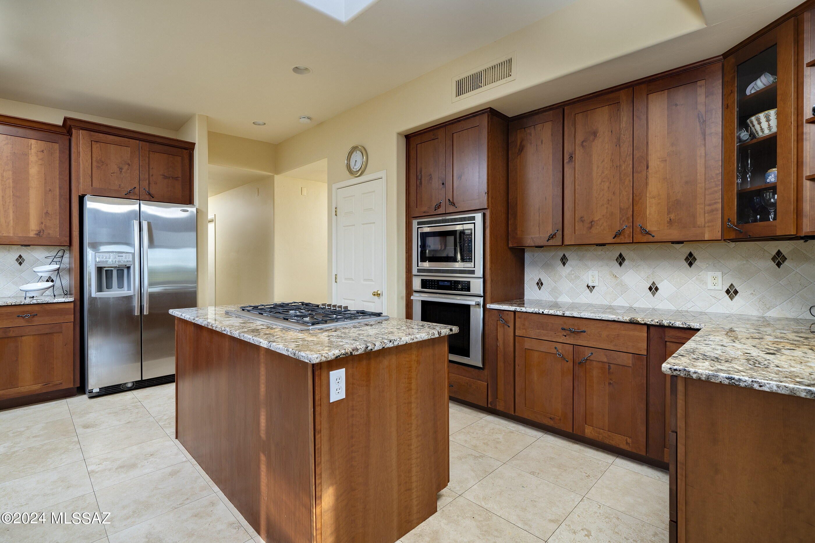 5471 N Paseo Pescado