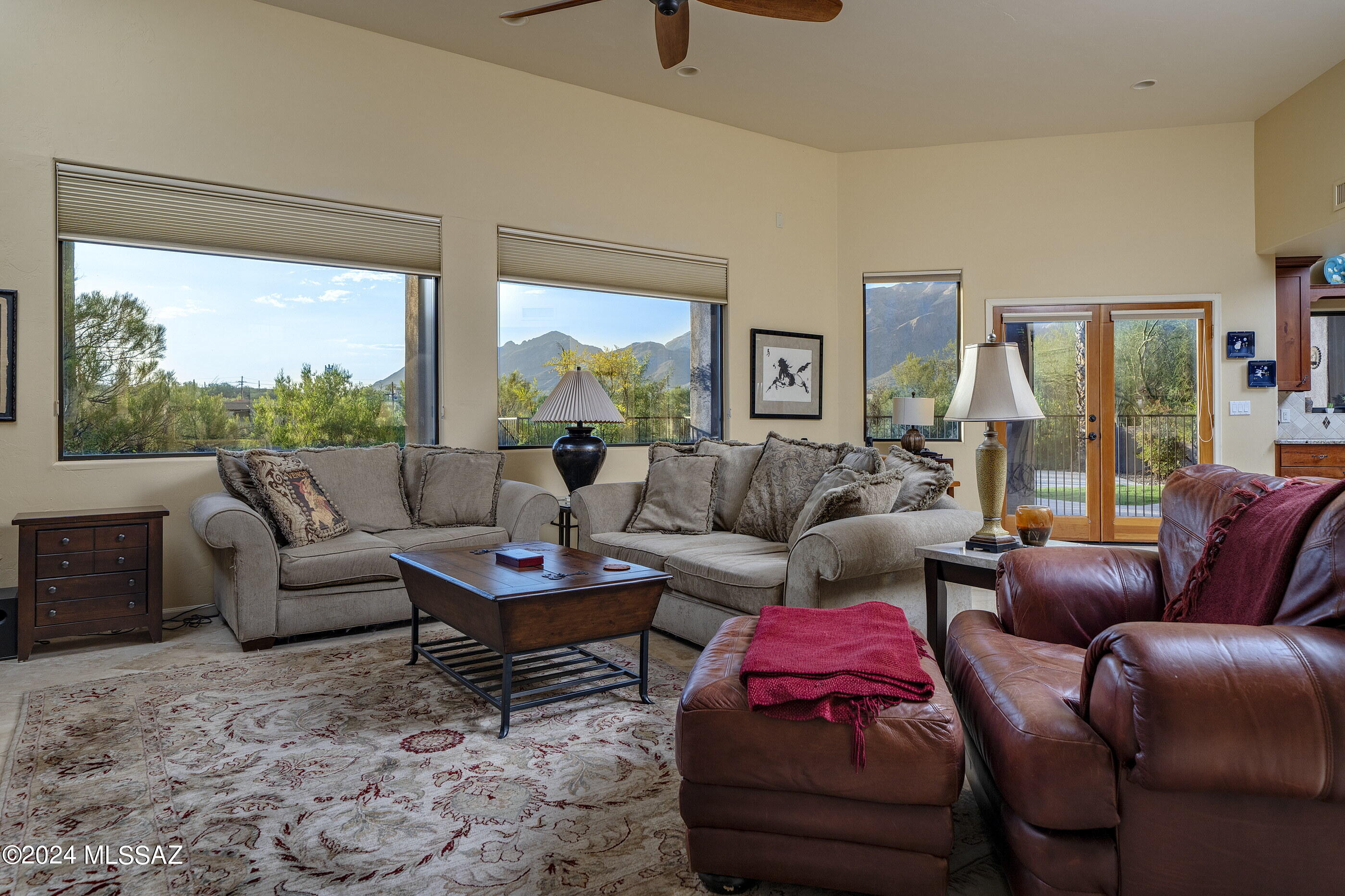 5471 N Paseo Pescado