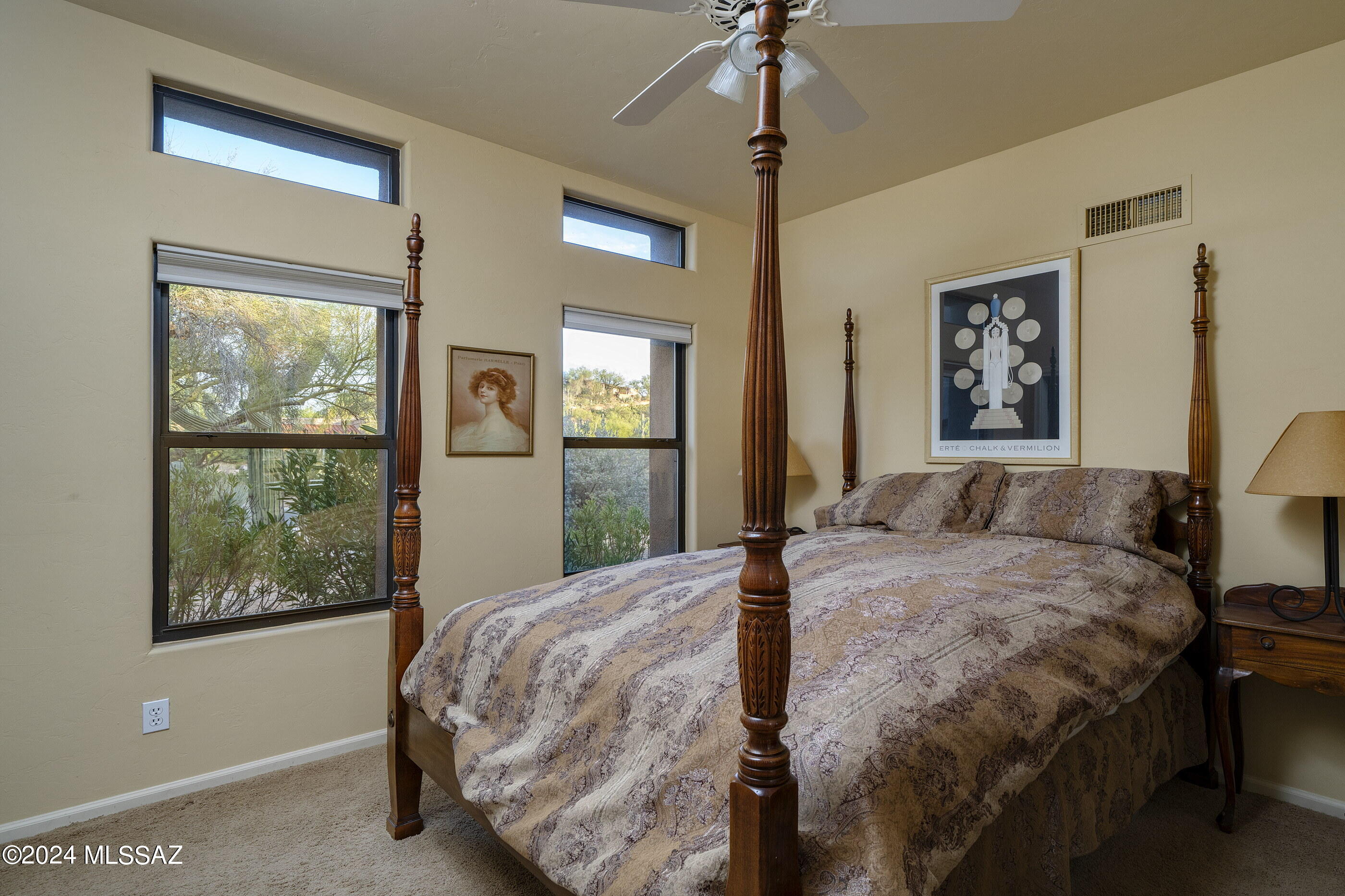 5471 N Paseo Pescado