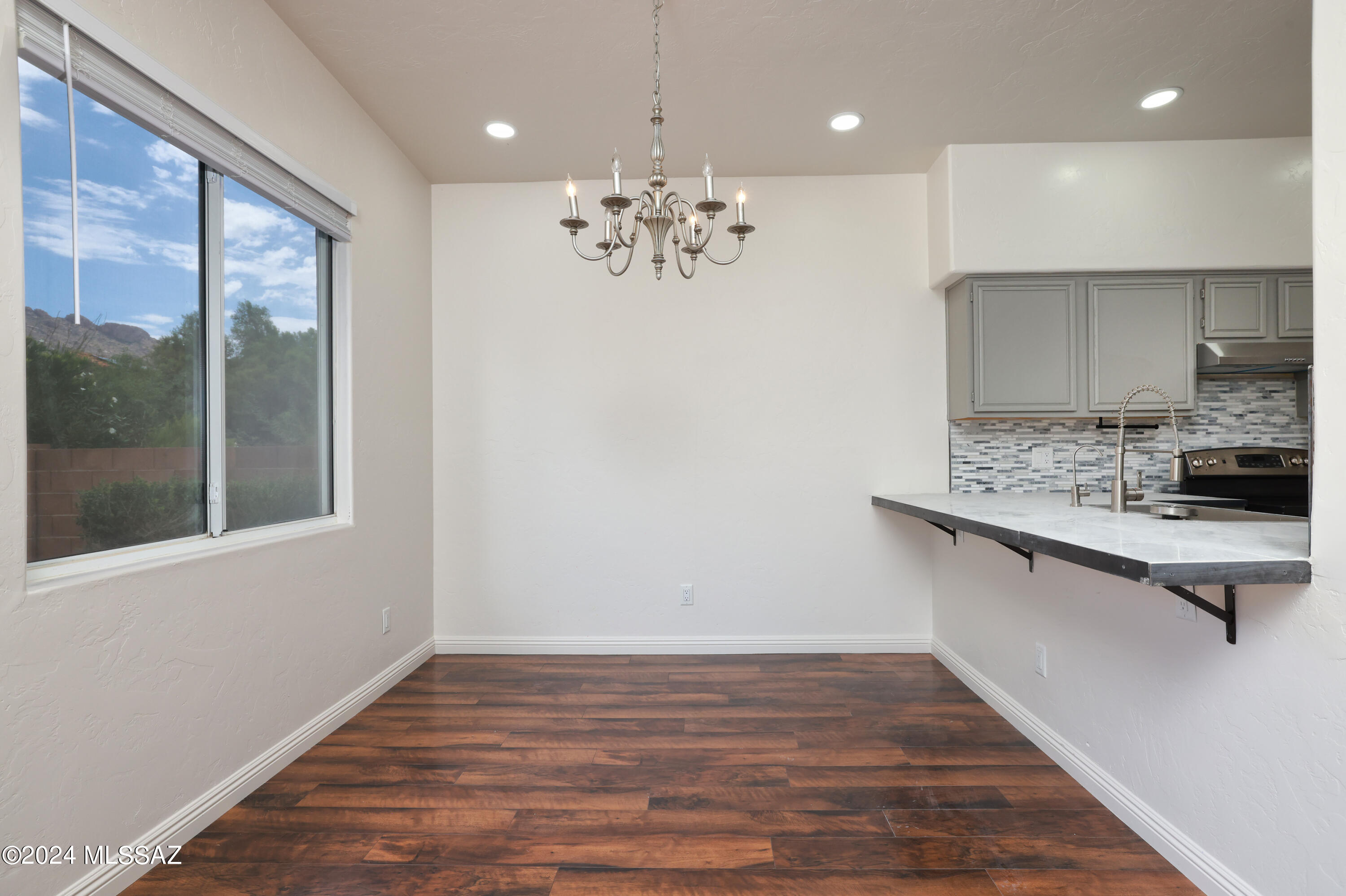 10192 N Tarheel Place