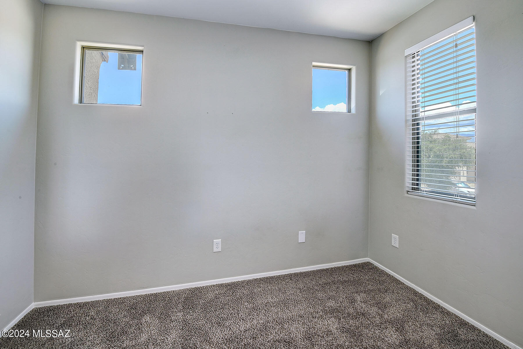 10664 S Kush Canyon Lane