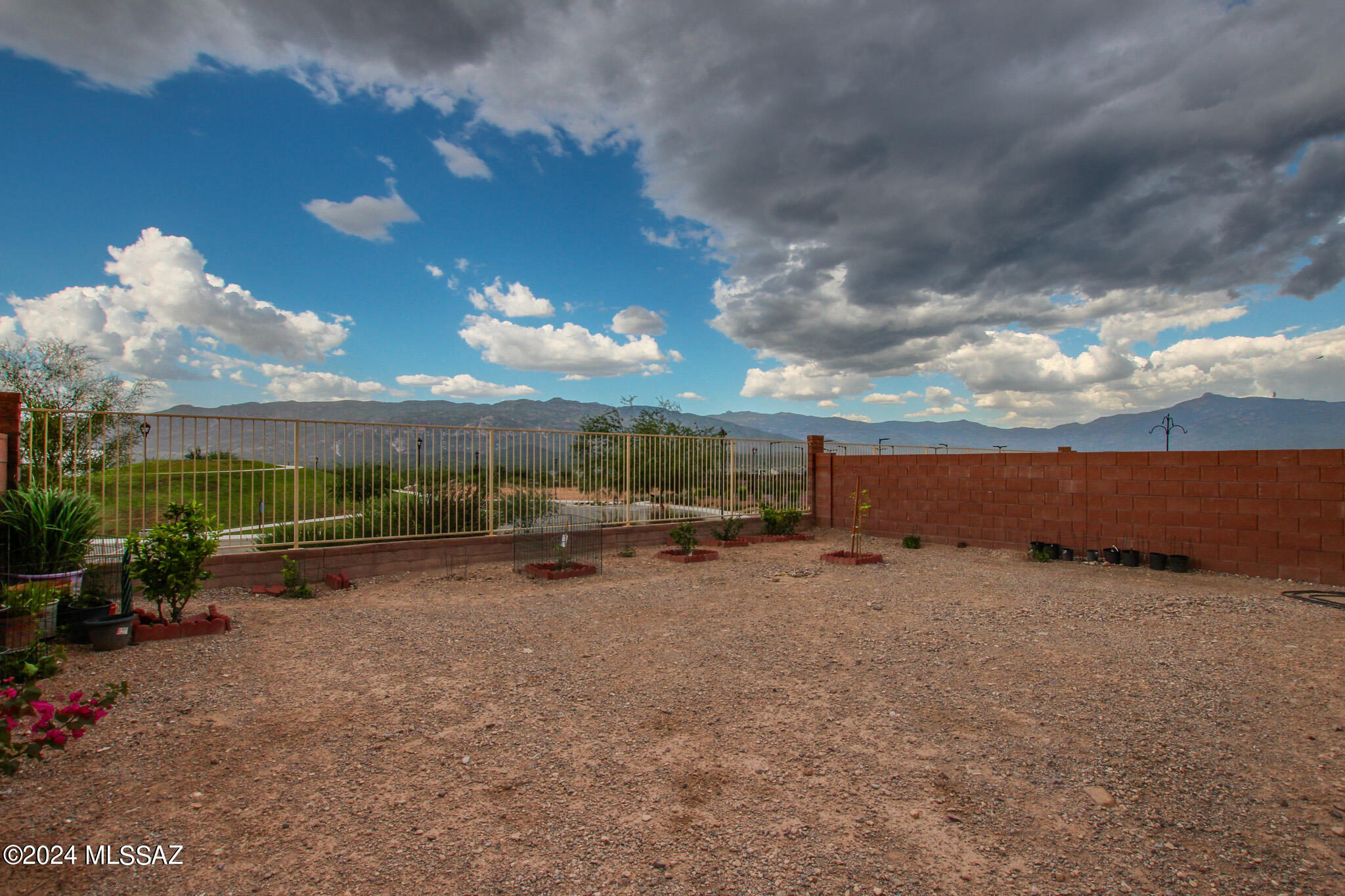13177 E Apex Mine Way