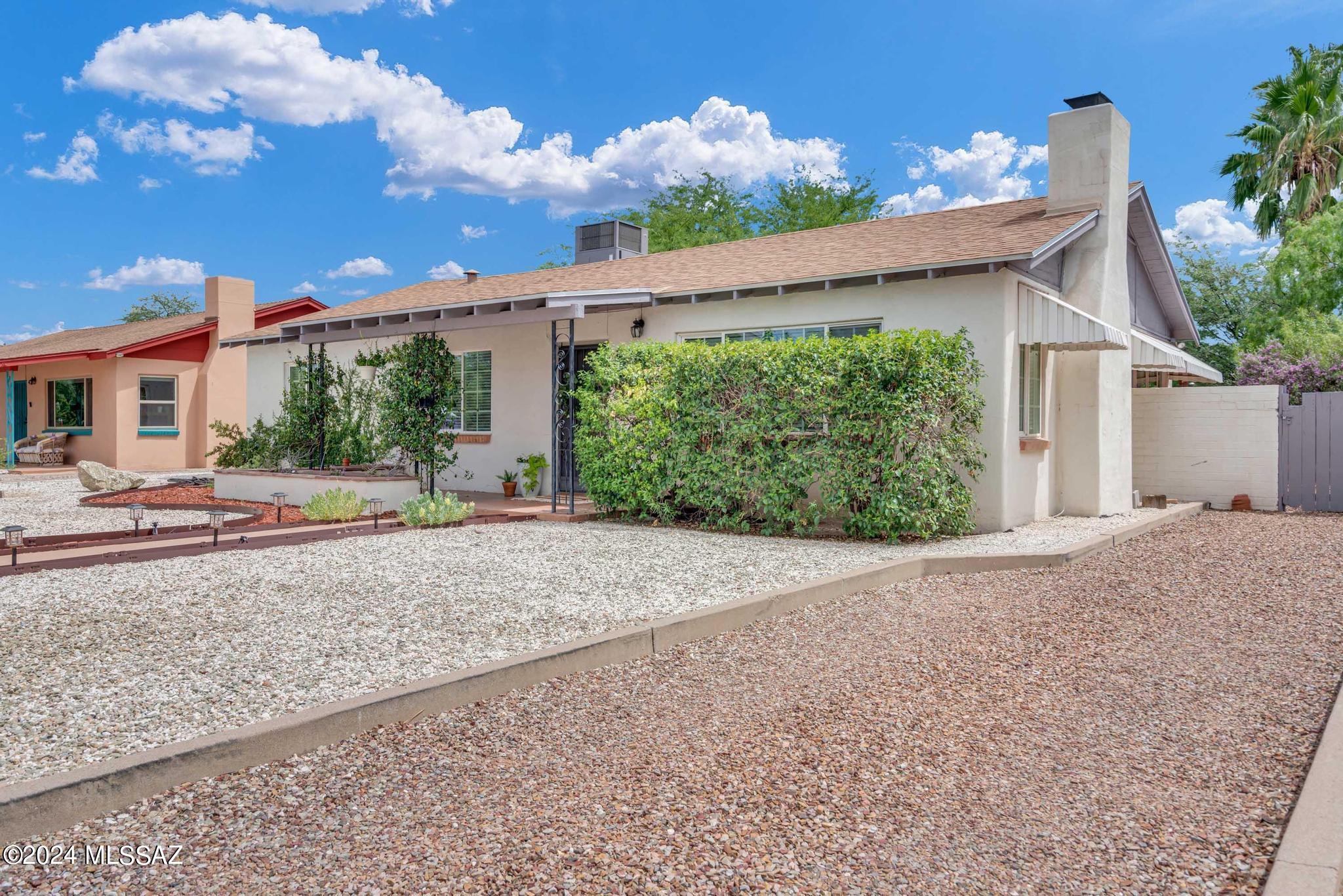 2920 E Cushman Drive