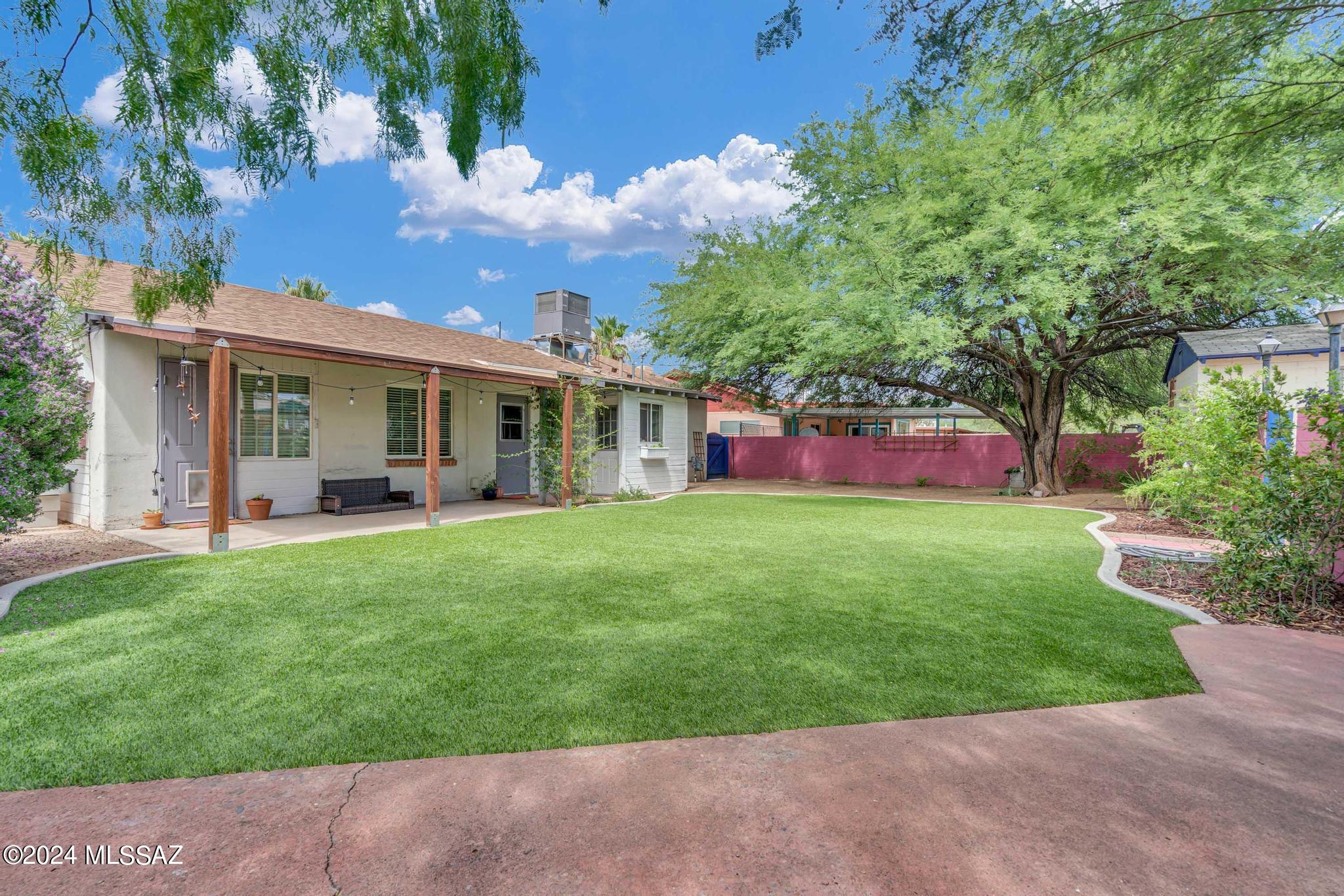 2920 E Cushman Drive