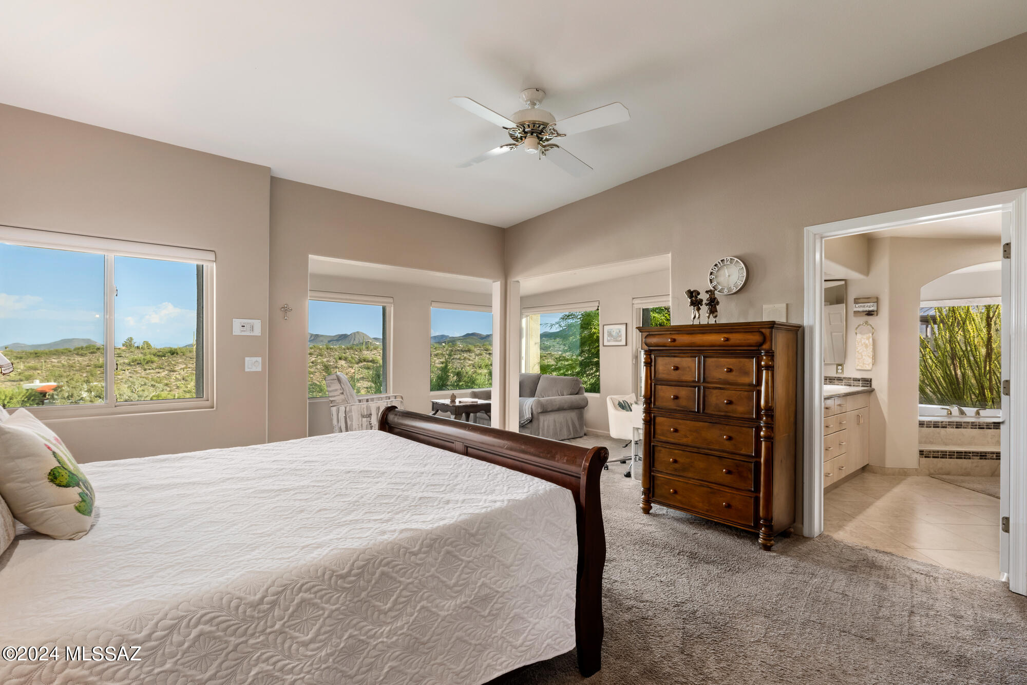 5135 W Paseo Del Campo
