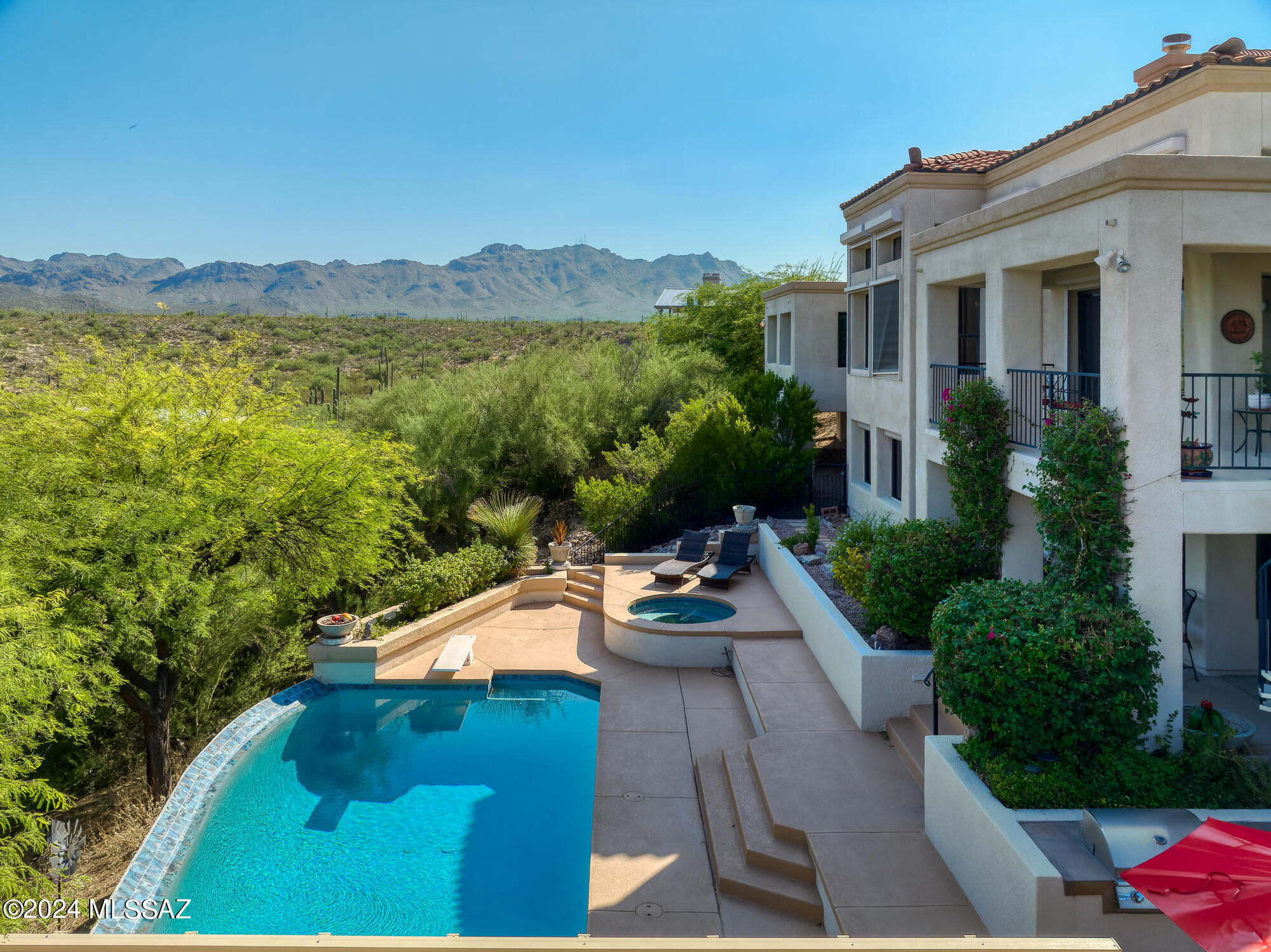 5135 W Paseo Del Campo