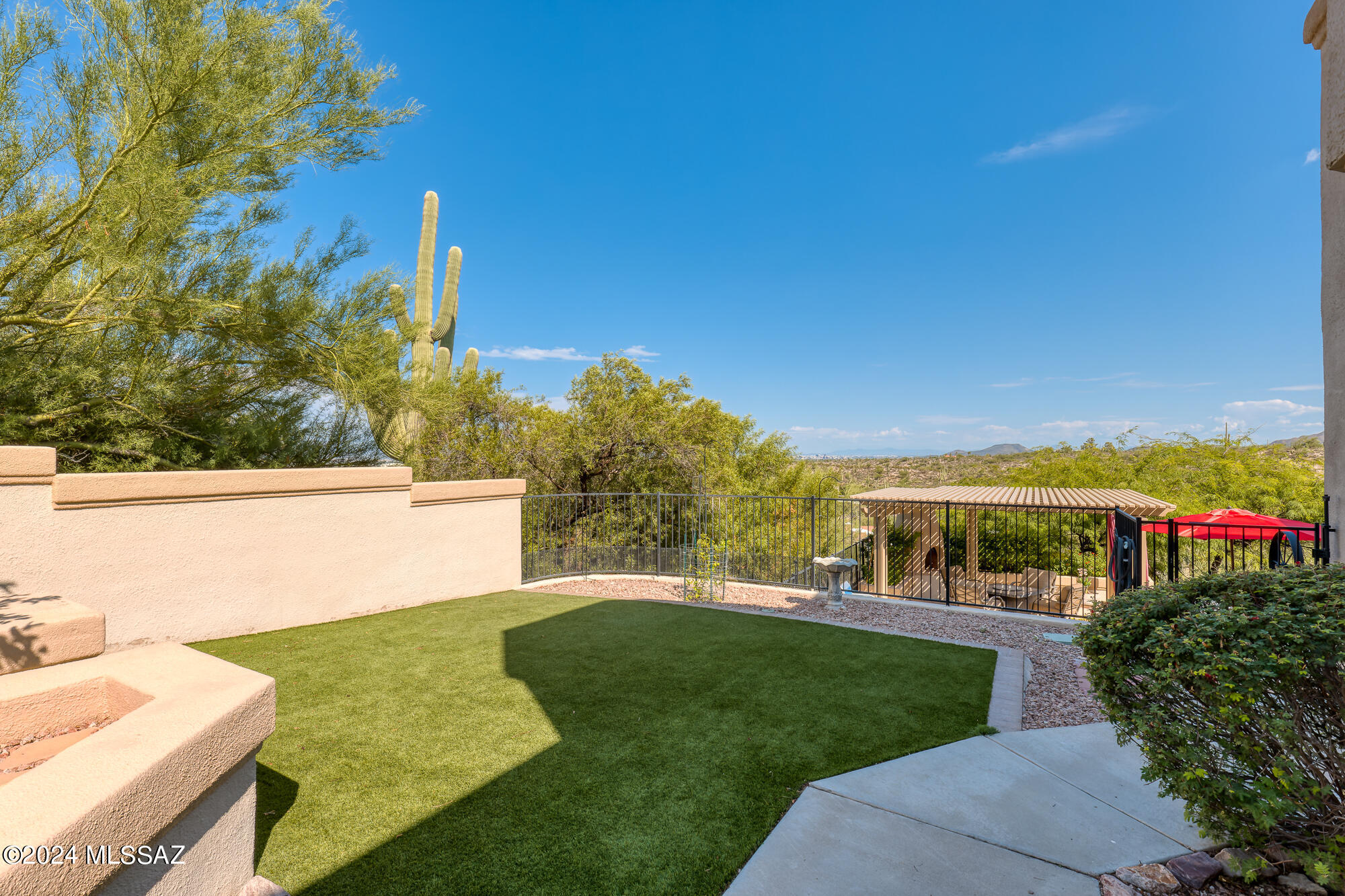 5135 W Paseo Del Campo