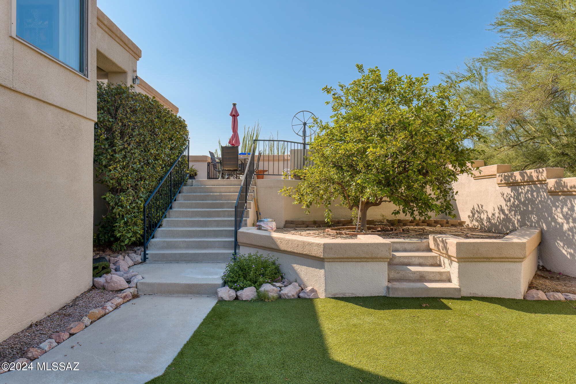 5135 W Paseo Del Campo