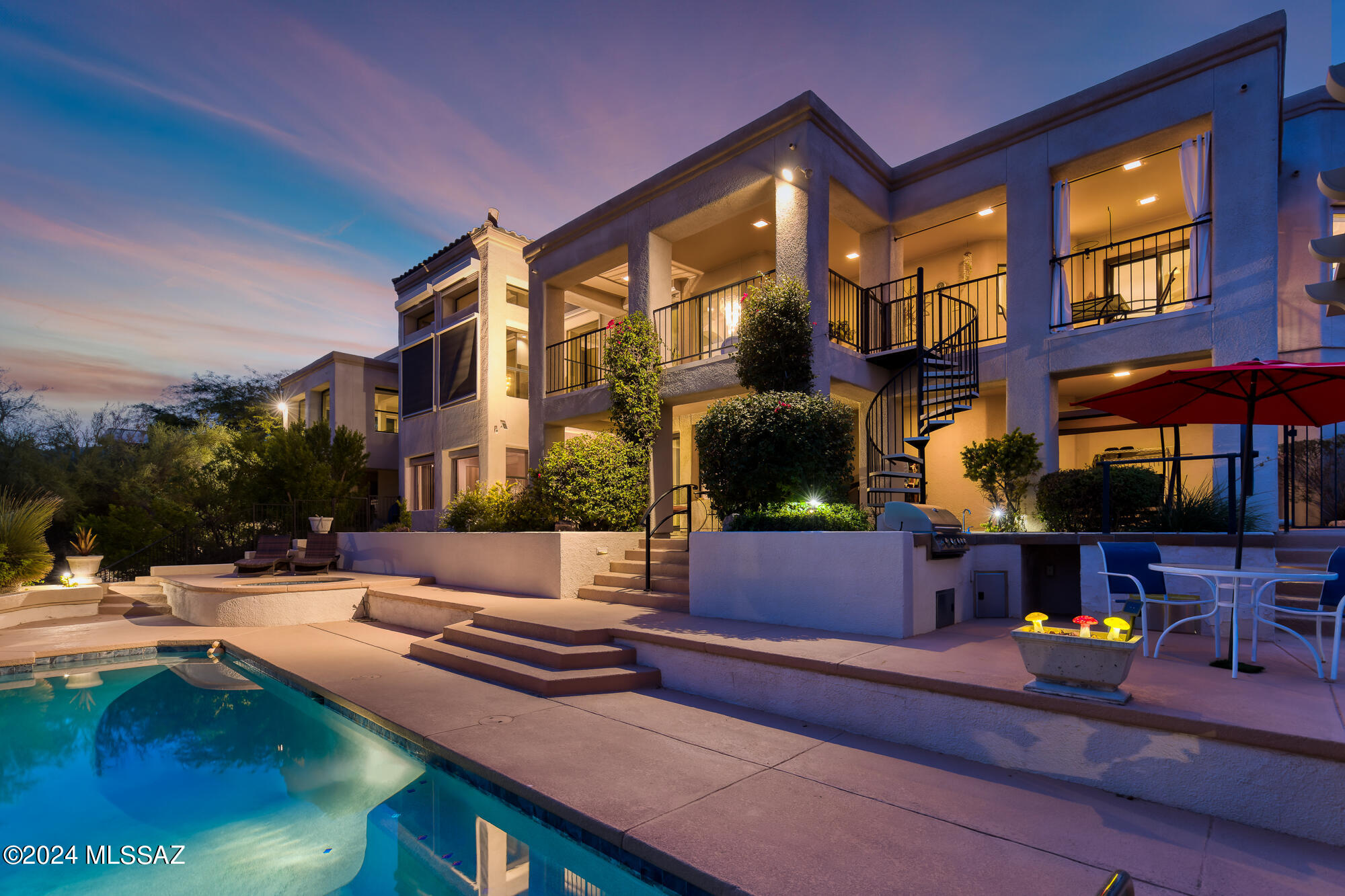 5135 W Paseo Del Campo