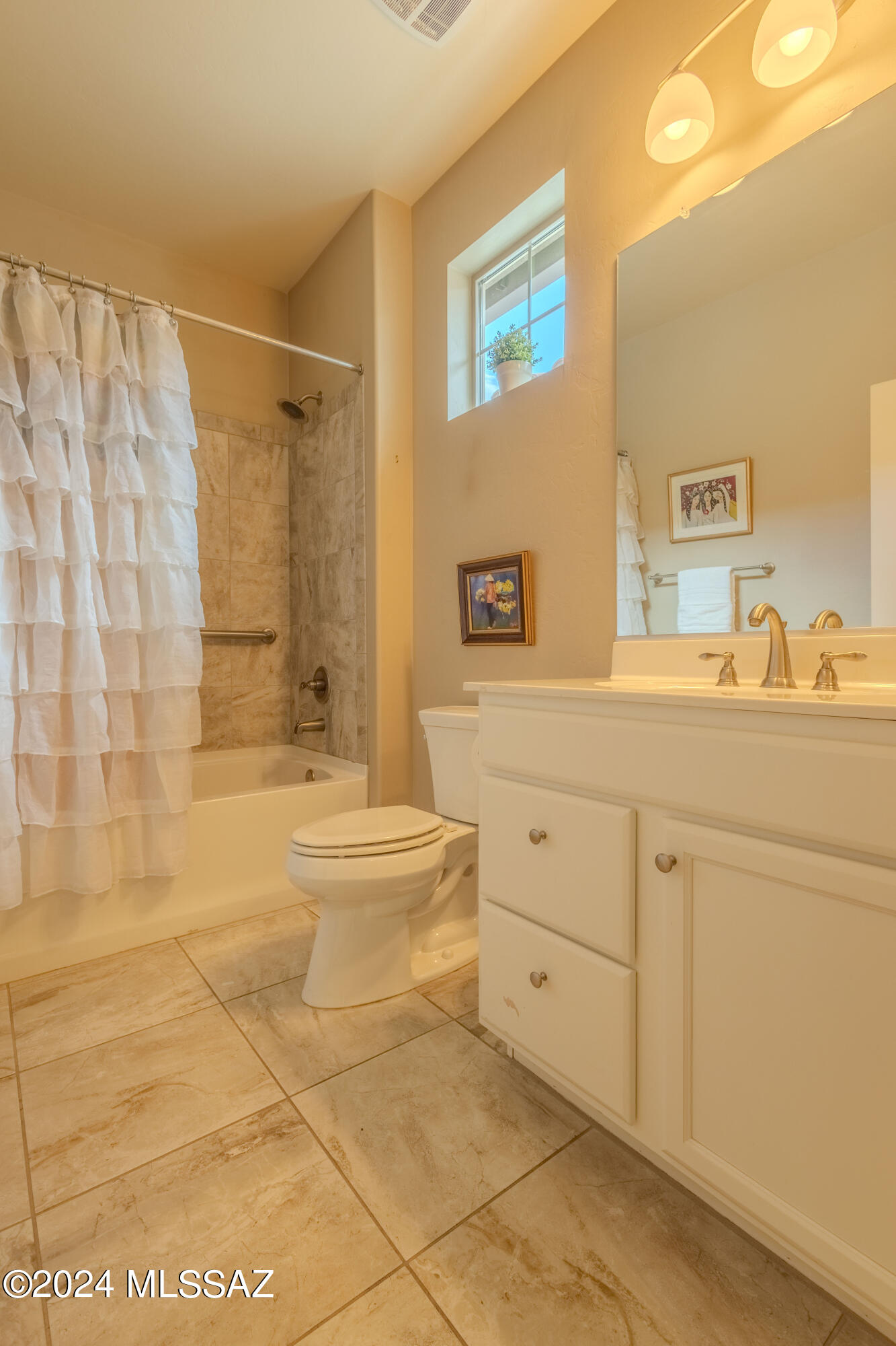 874 N Turquoise Vista Drive
