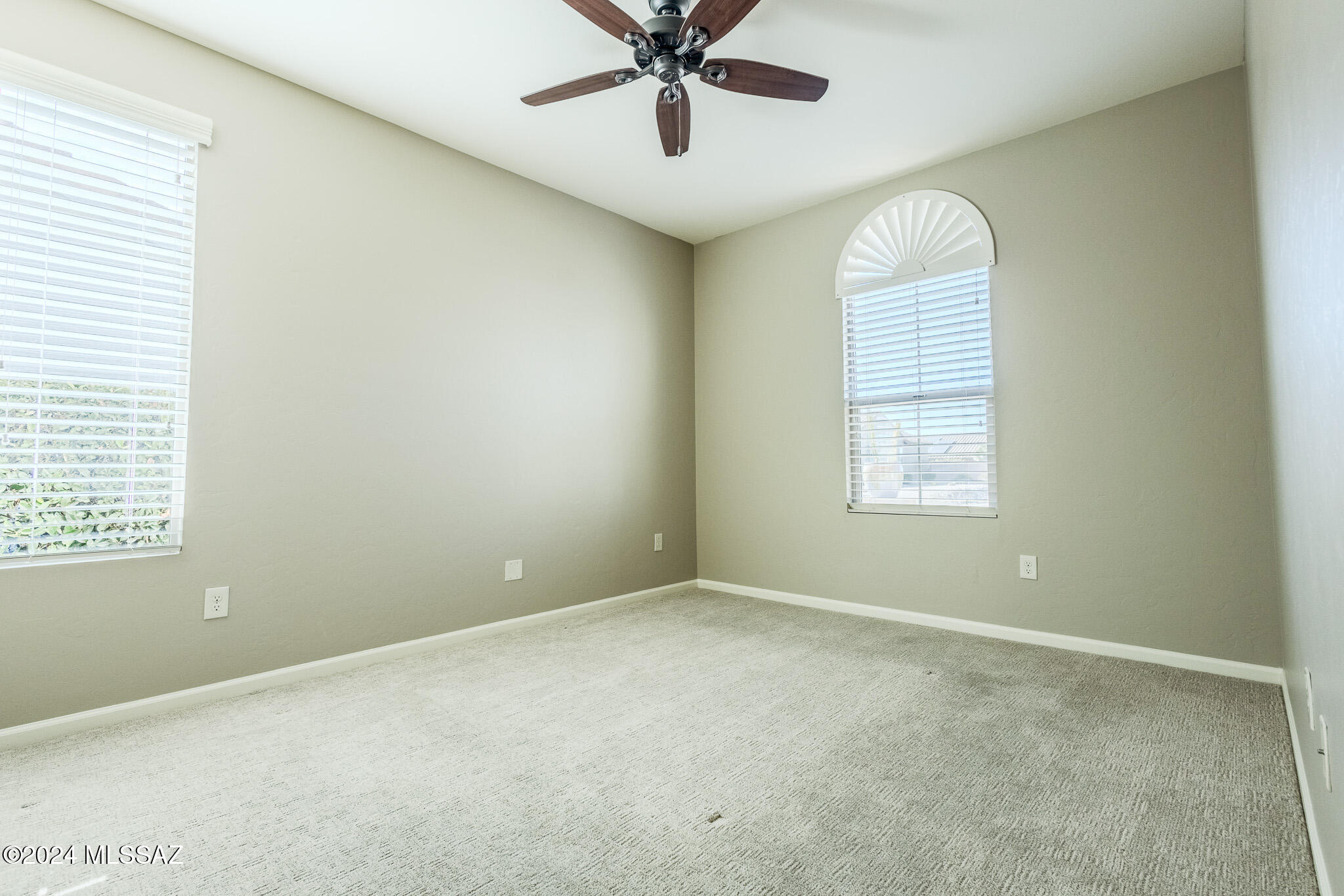 874 N Turquoise Vista Drive