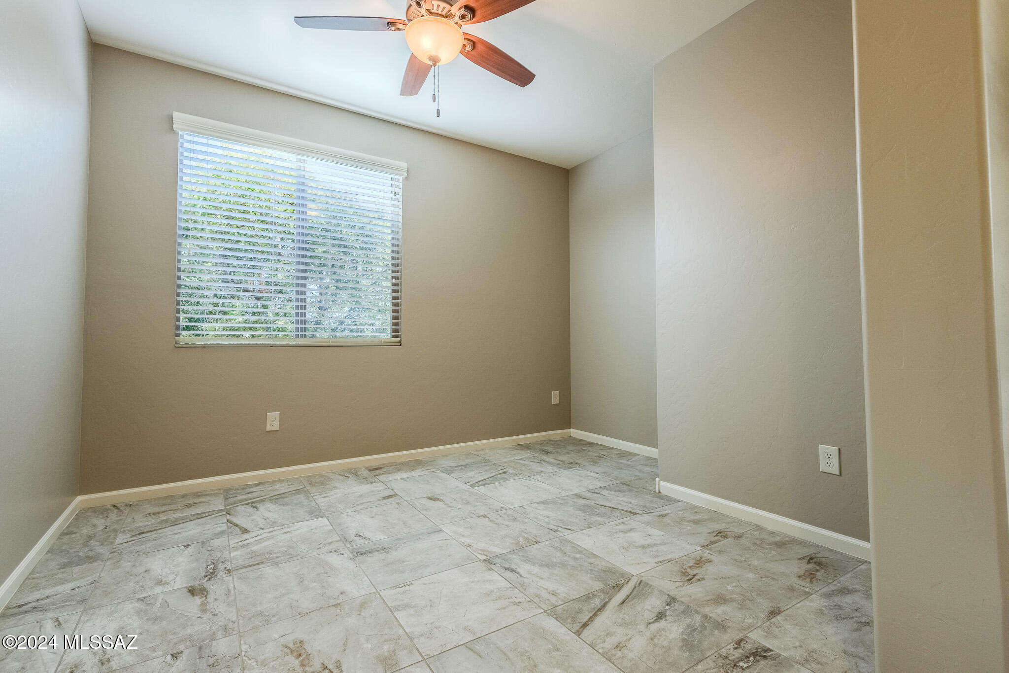 874 N Turquoise Vista Drive