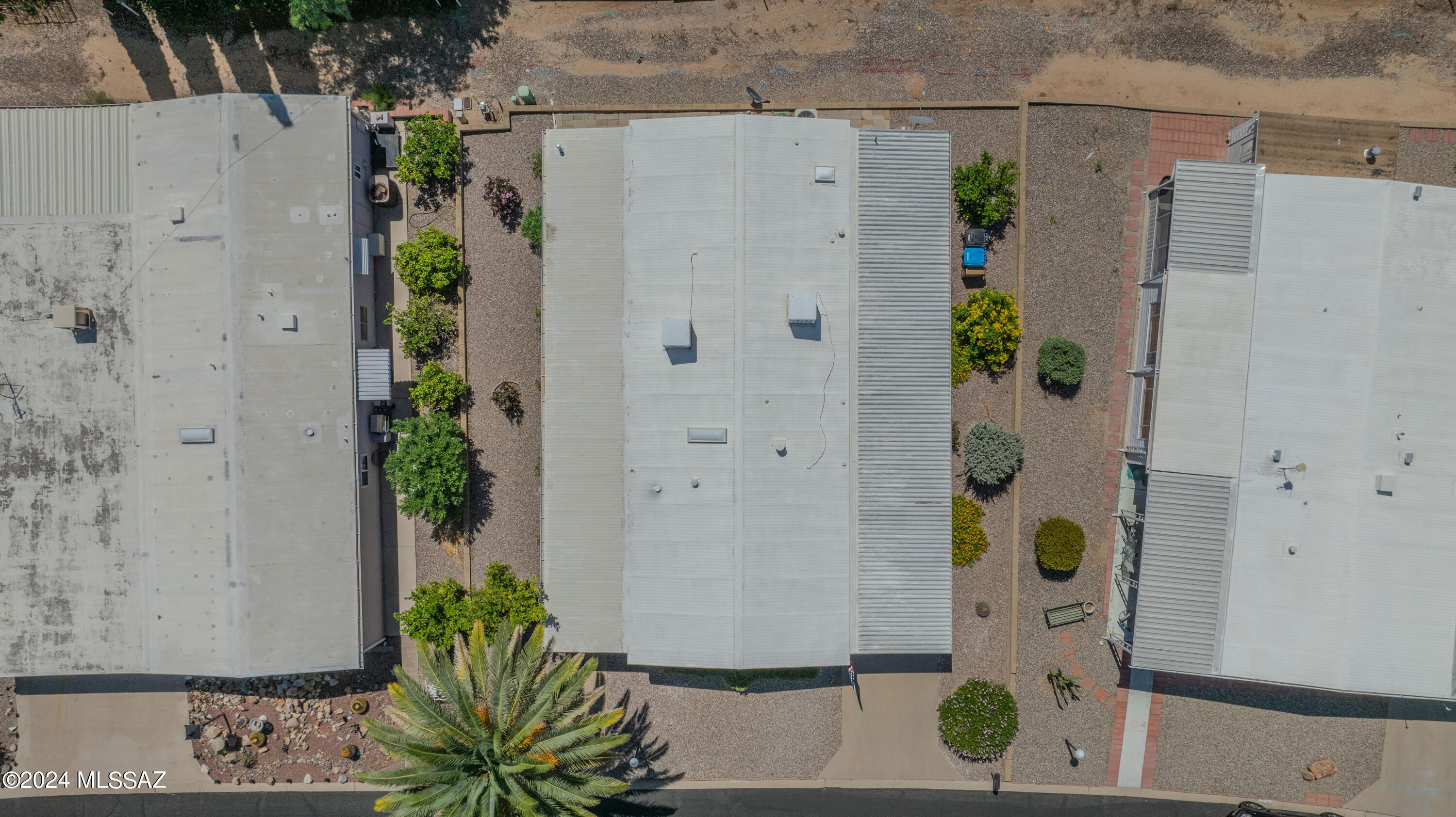 241 W Cumaro Drive