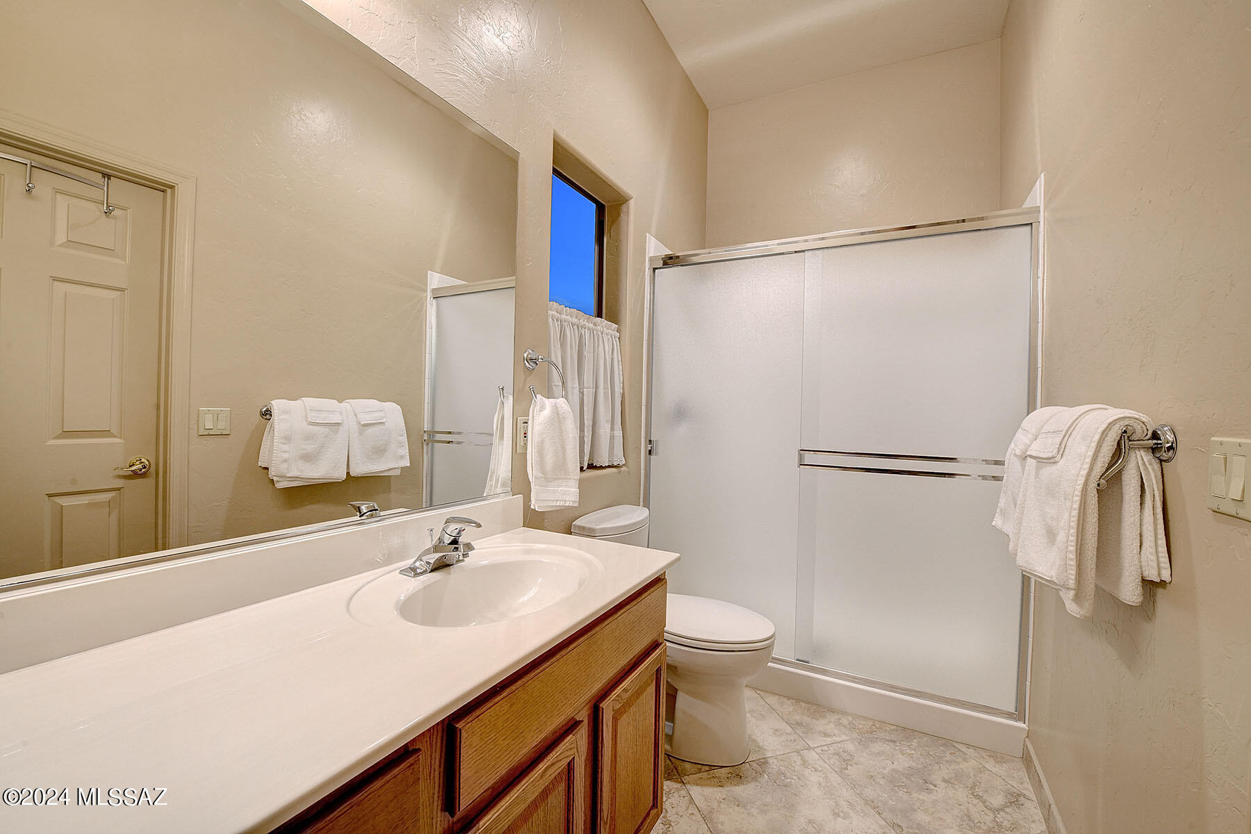 1626 S Bronze Morn Place