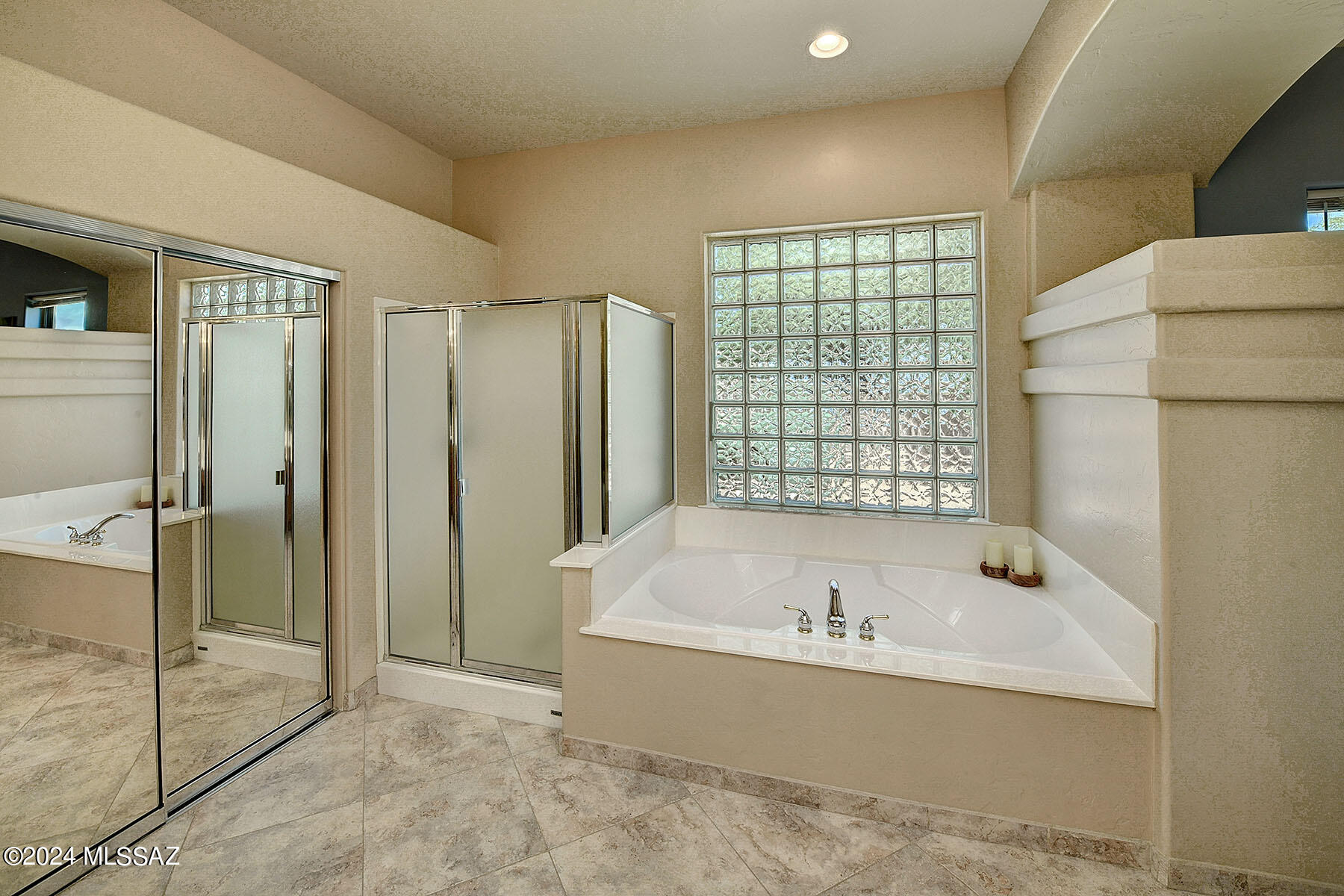 1626 S Bronze Morn Place