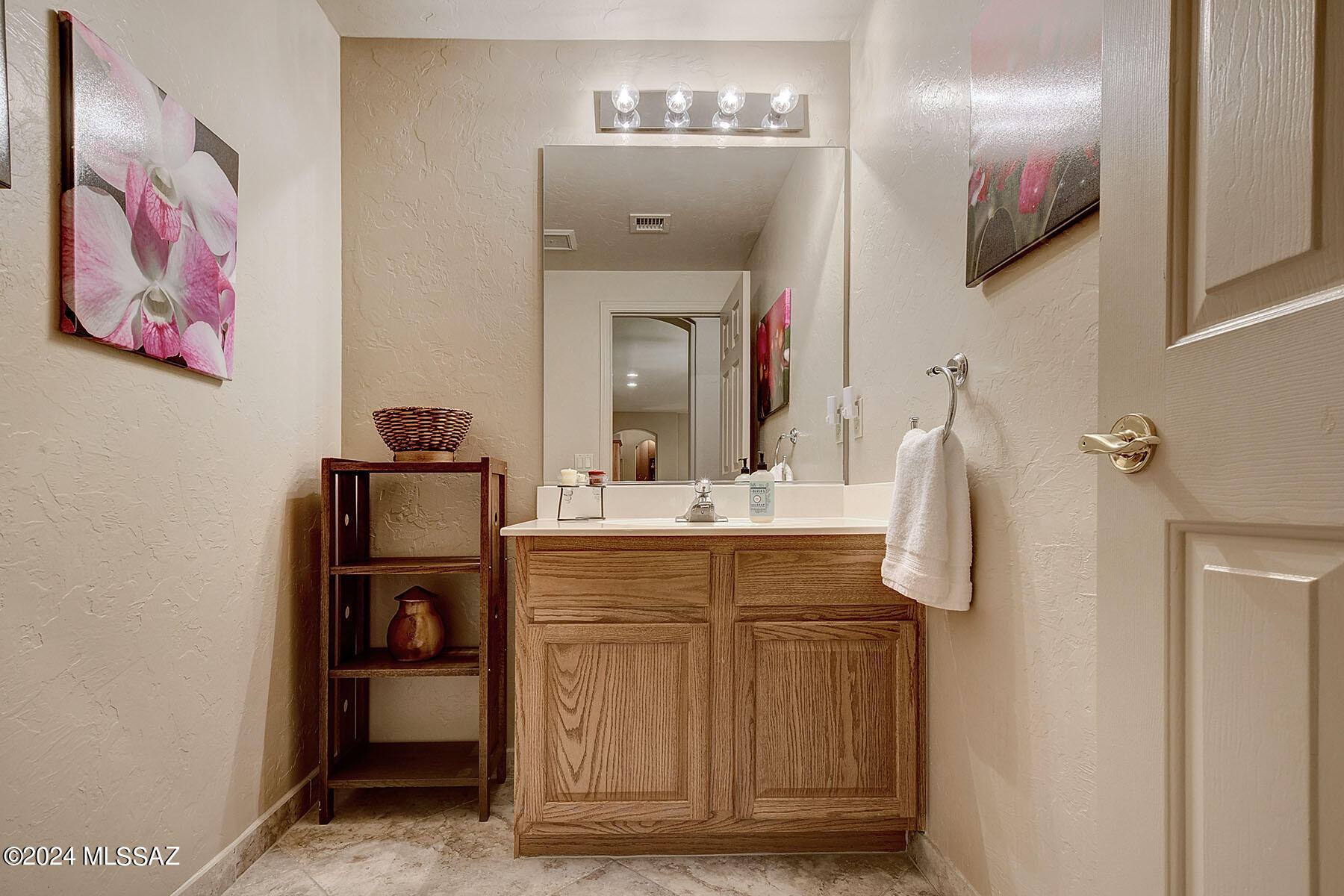 1626 S Bronze Morn Place