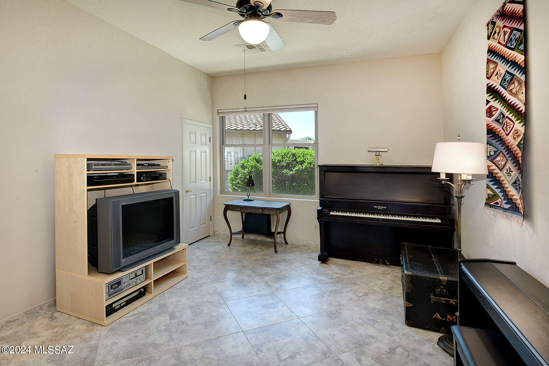 1626 S Bronze Morn Place