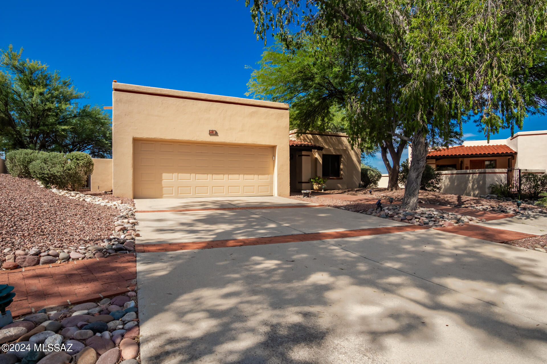 7110 E River Canyon Road