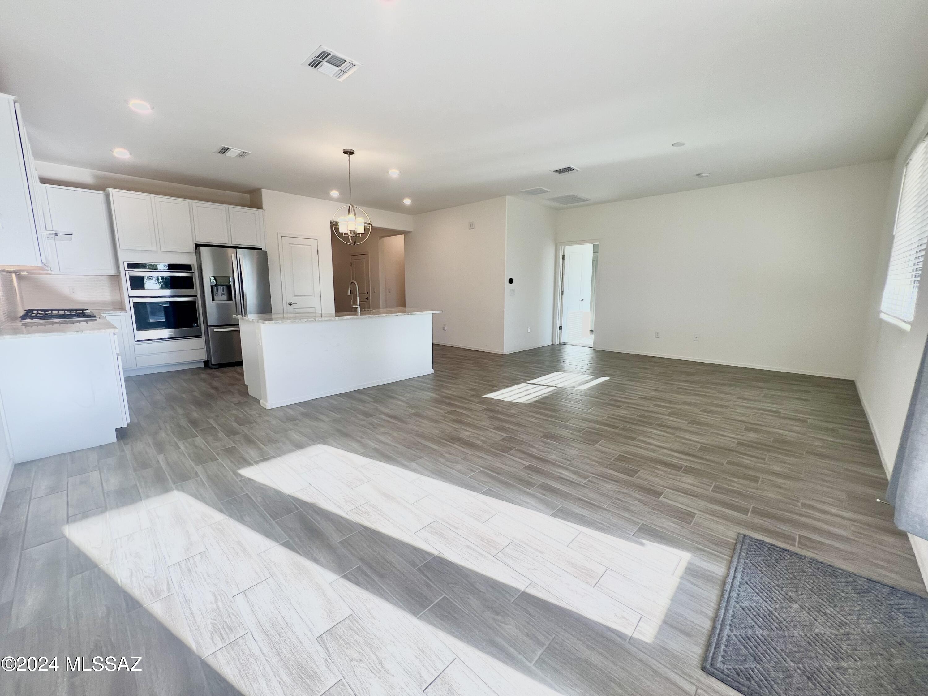 9073 N Thorny Preserve Loop