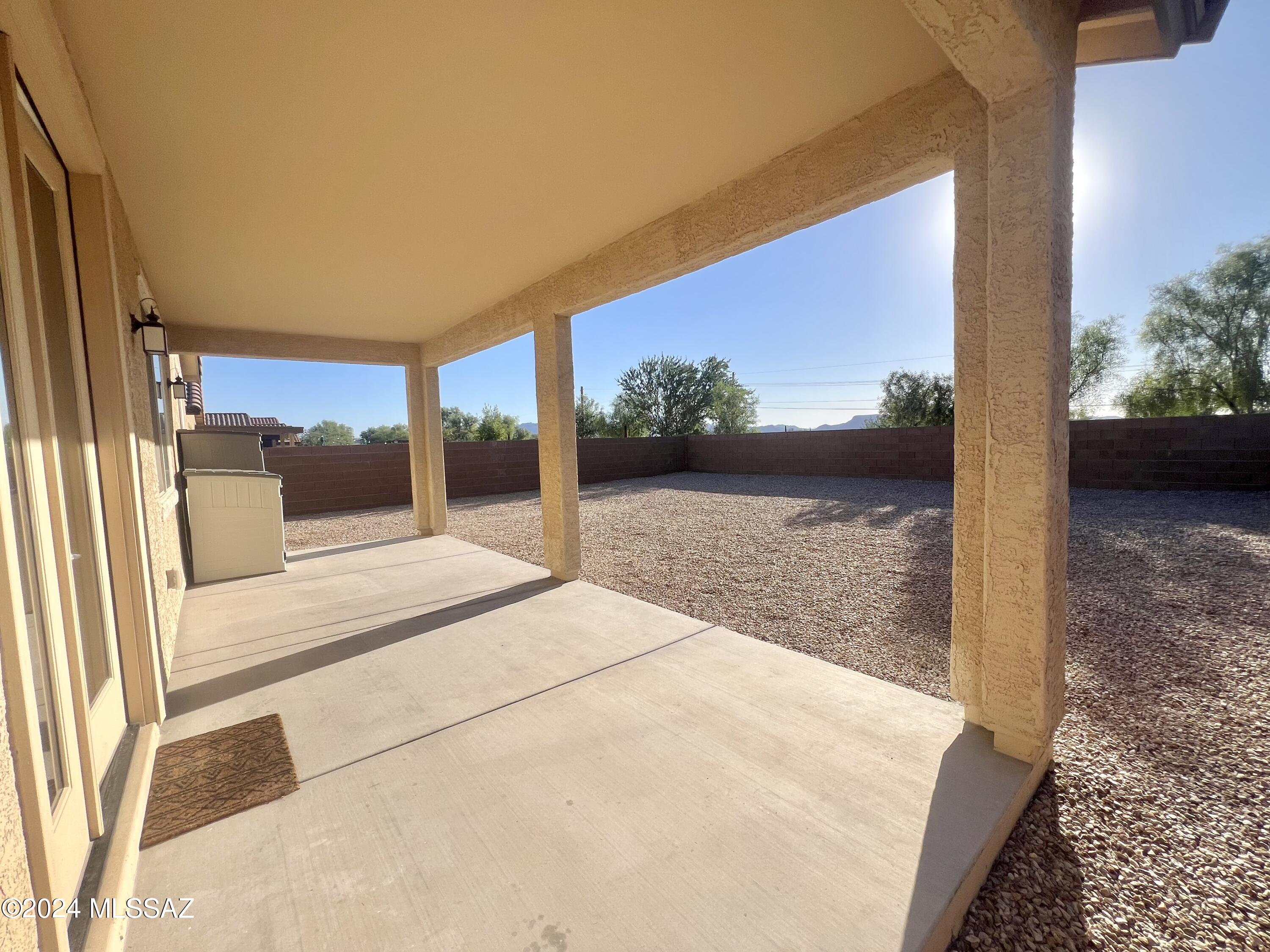 9073 N Thorny Preserve Loop