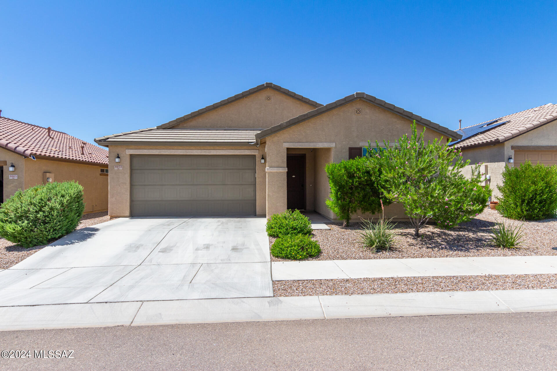 9073 N Thorny Preserve Loop