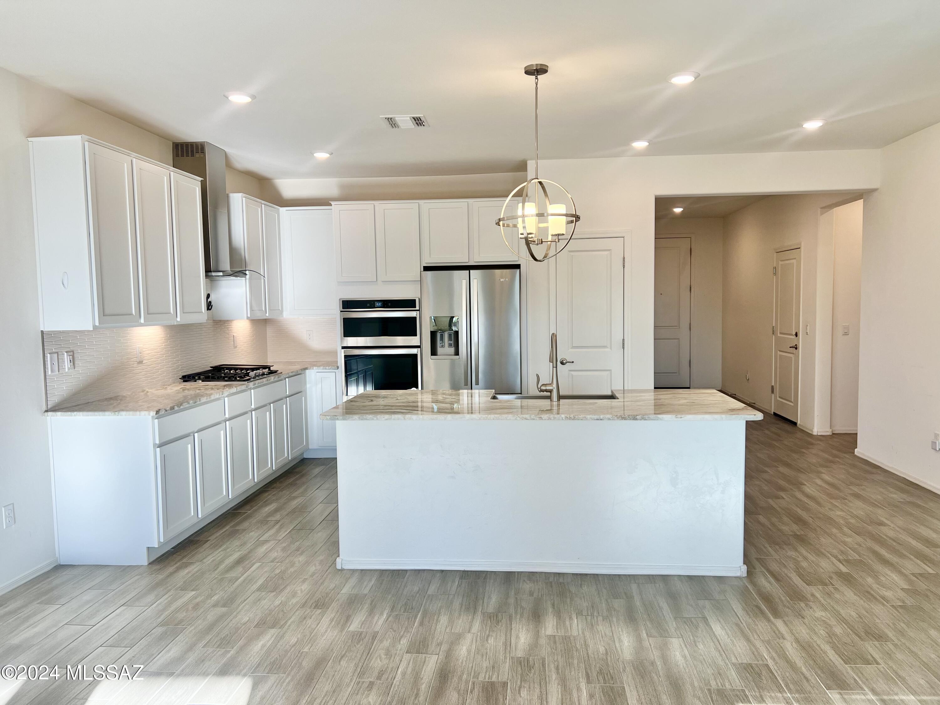 9073 N Thorny Preserve Loop