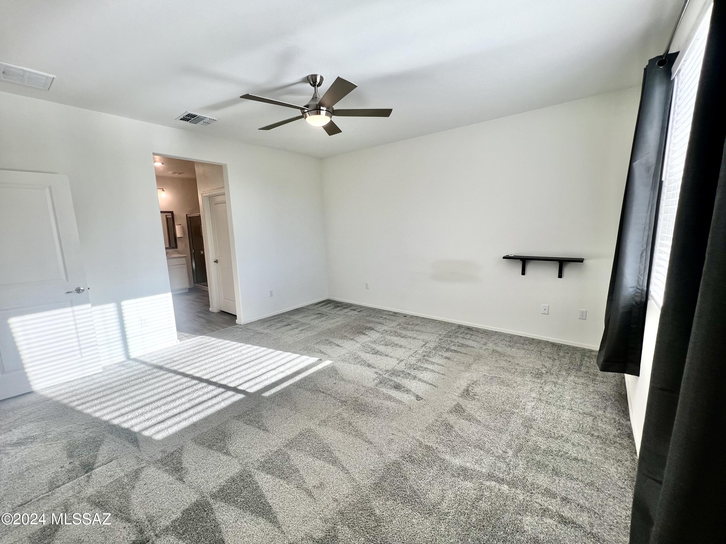 9073 N Thorny Preserve Loop