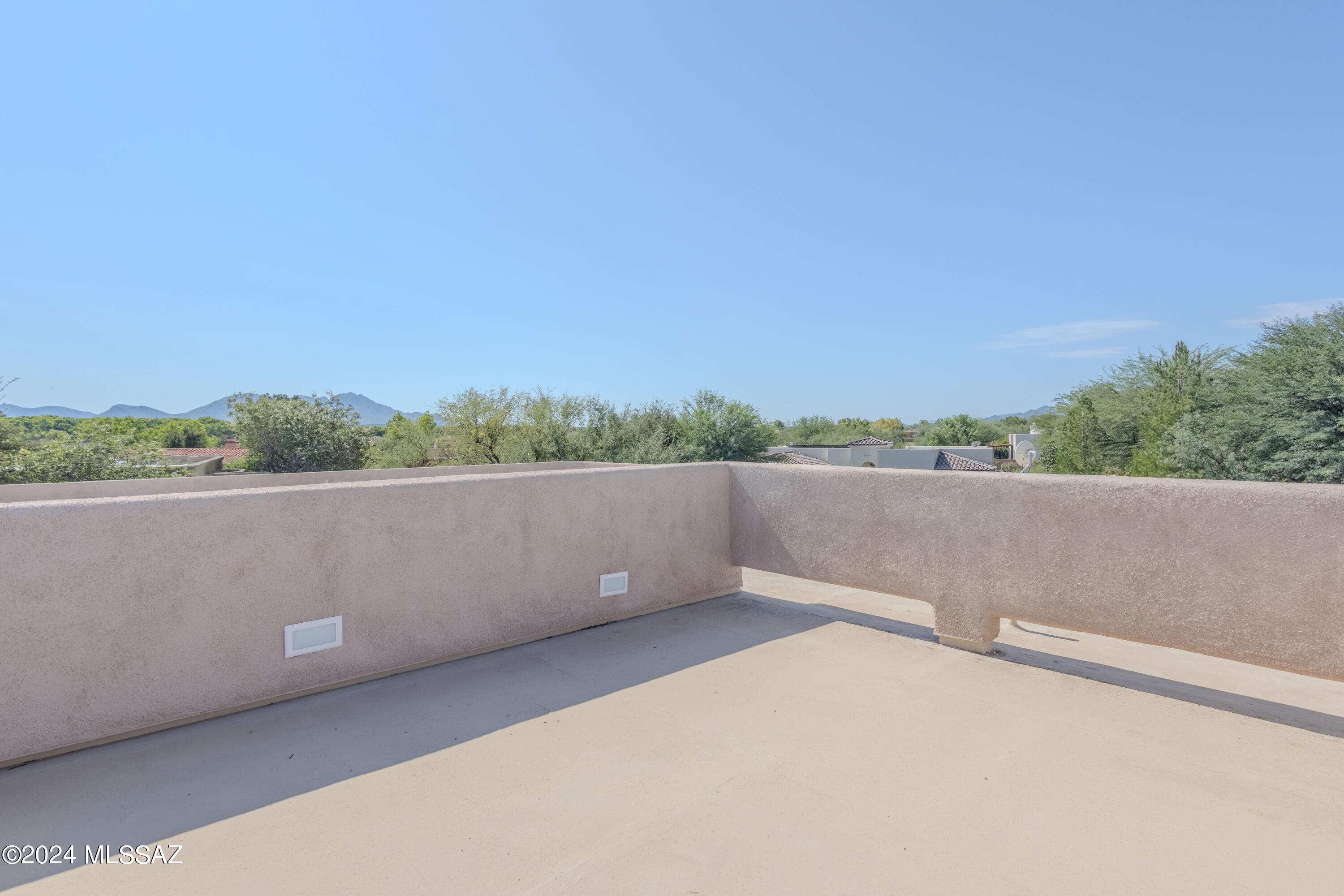 83 Avellana Court