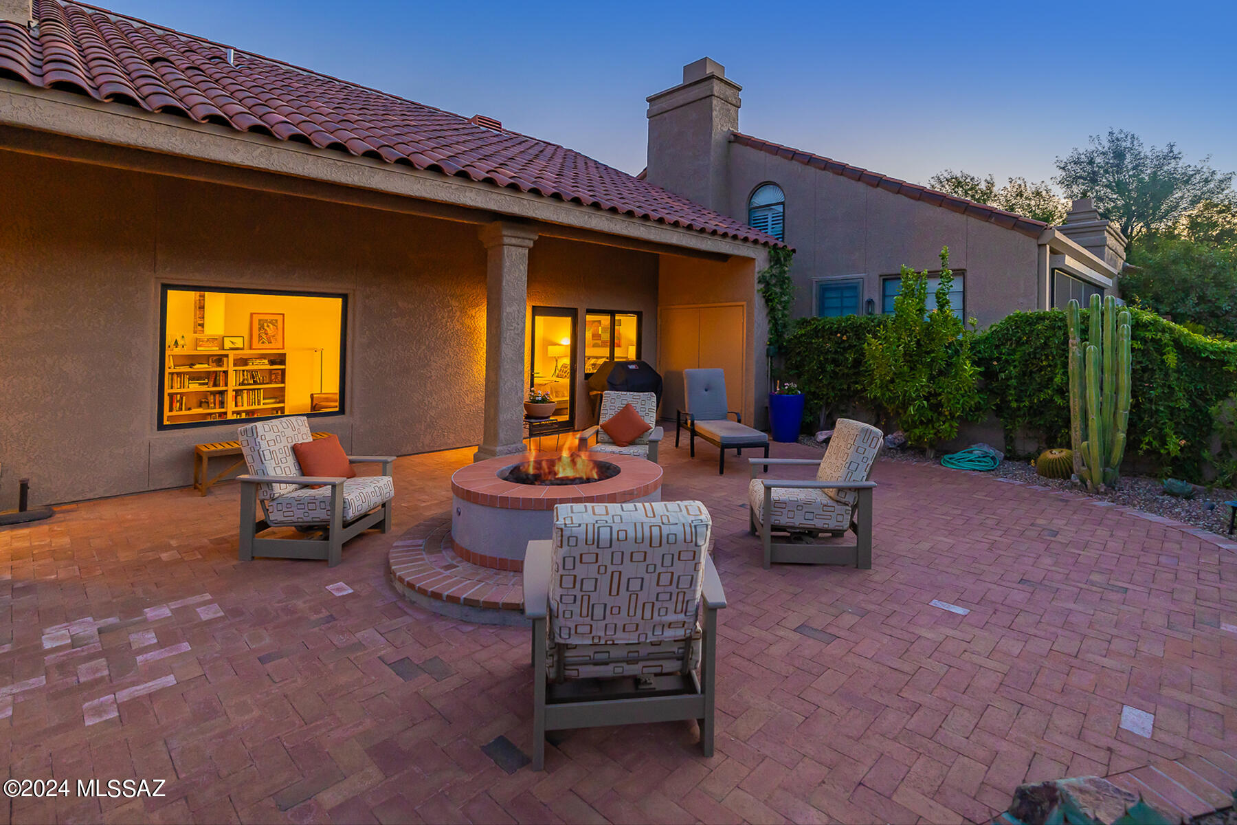 6945 E Nuthatch Trail