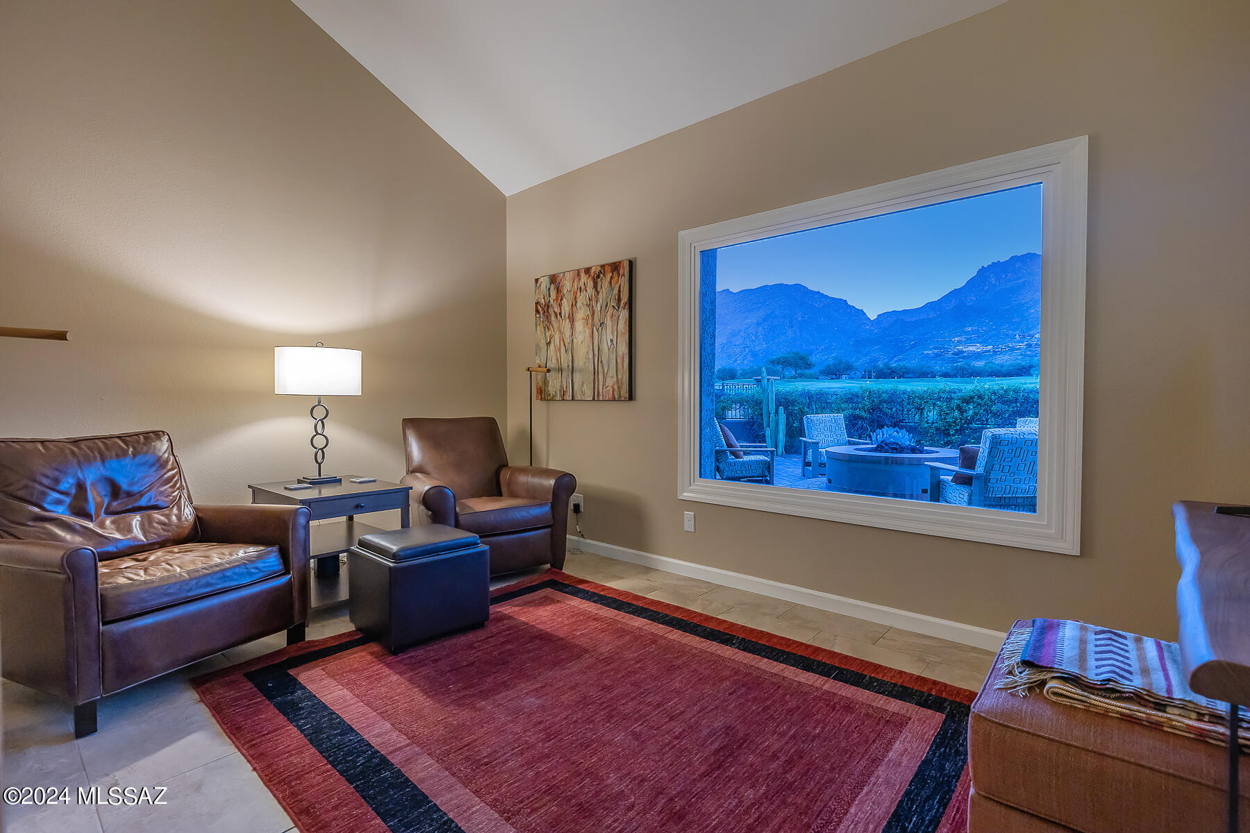 6945 E Nuthatch Trail