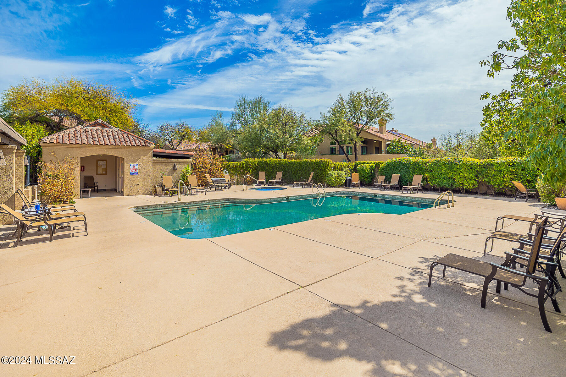6945 E Nuthatch Trail