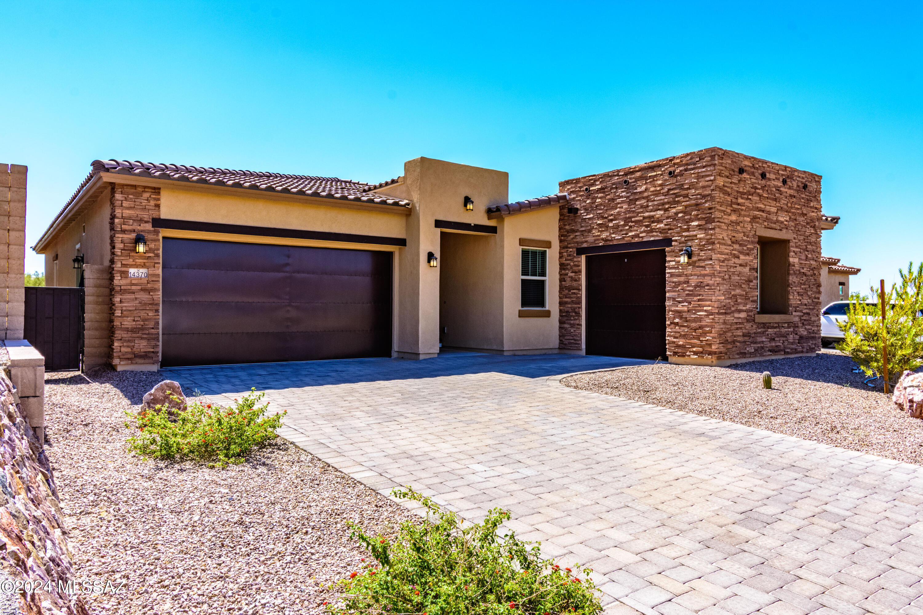14370 N Wild Burro Canyon Place